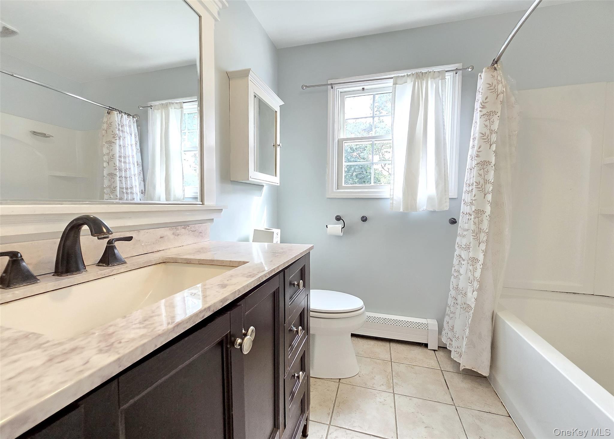 Single Family Hyde  Suffolk County, NY 11727, MLS-913493-15