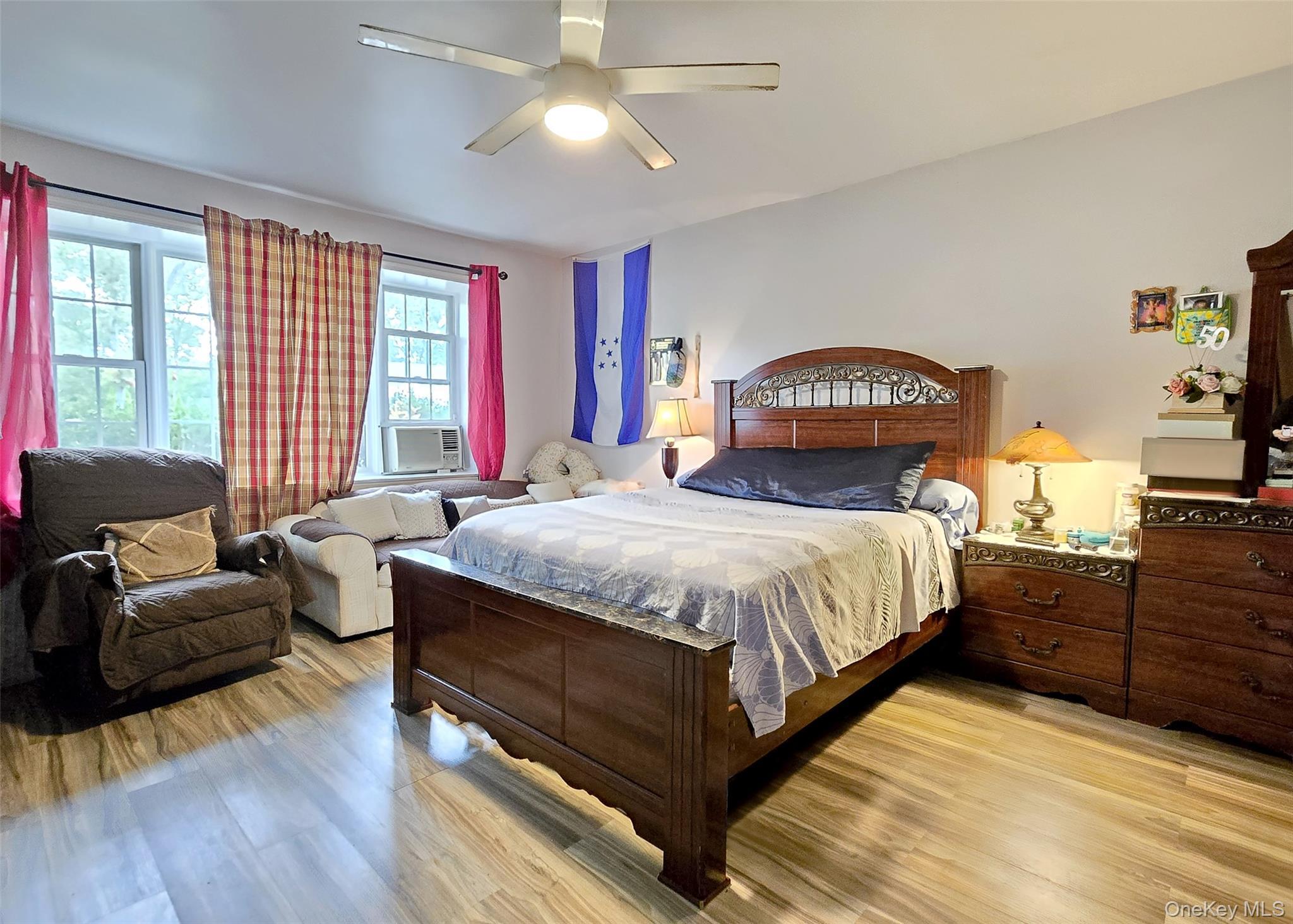 Single Family Hyde  Suffolk County, NY 11727, MLS-913493-18