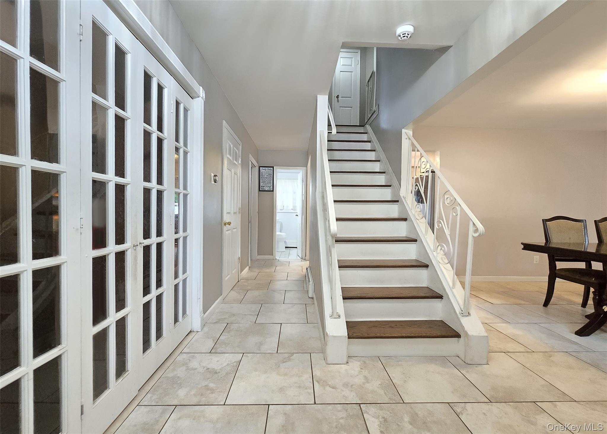 Single Family Hyde  Suffolk County, NY 11727, MLS-913493-3