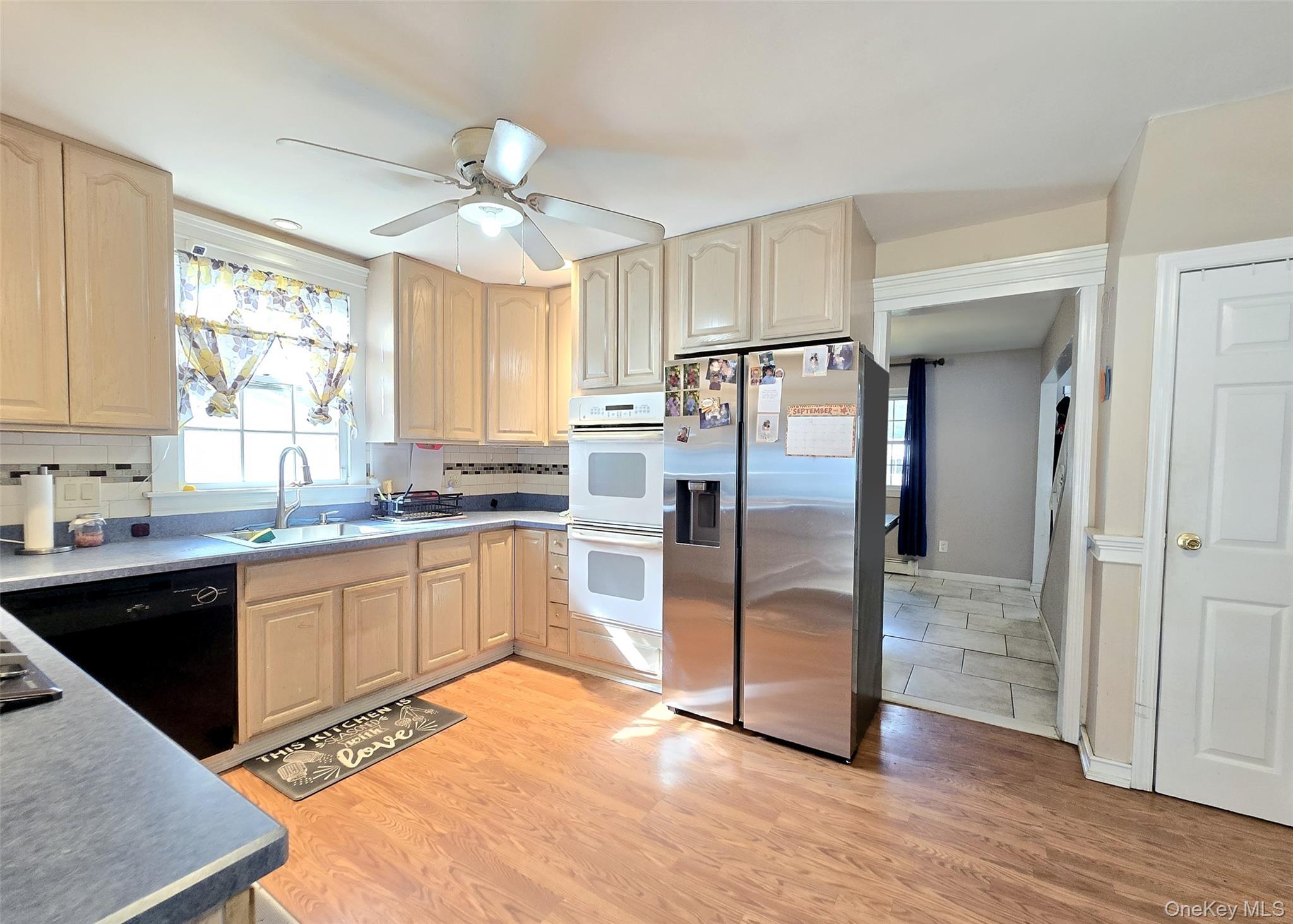 Single Family Hyde  Suffolk County, NY 11727, MLS-913493-7