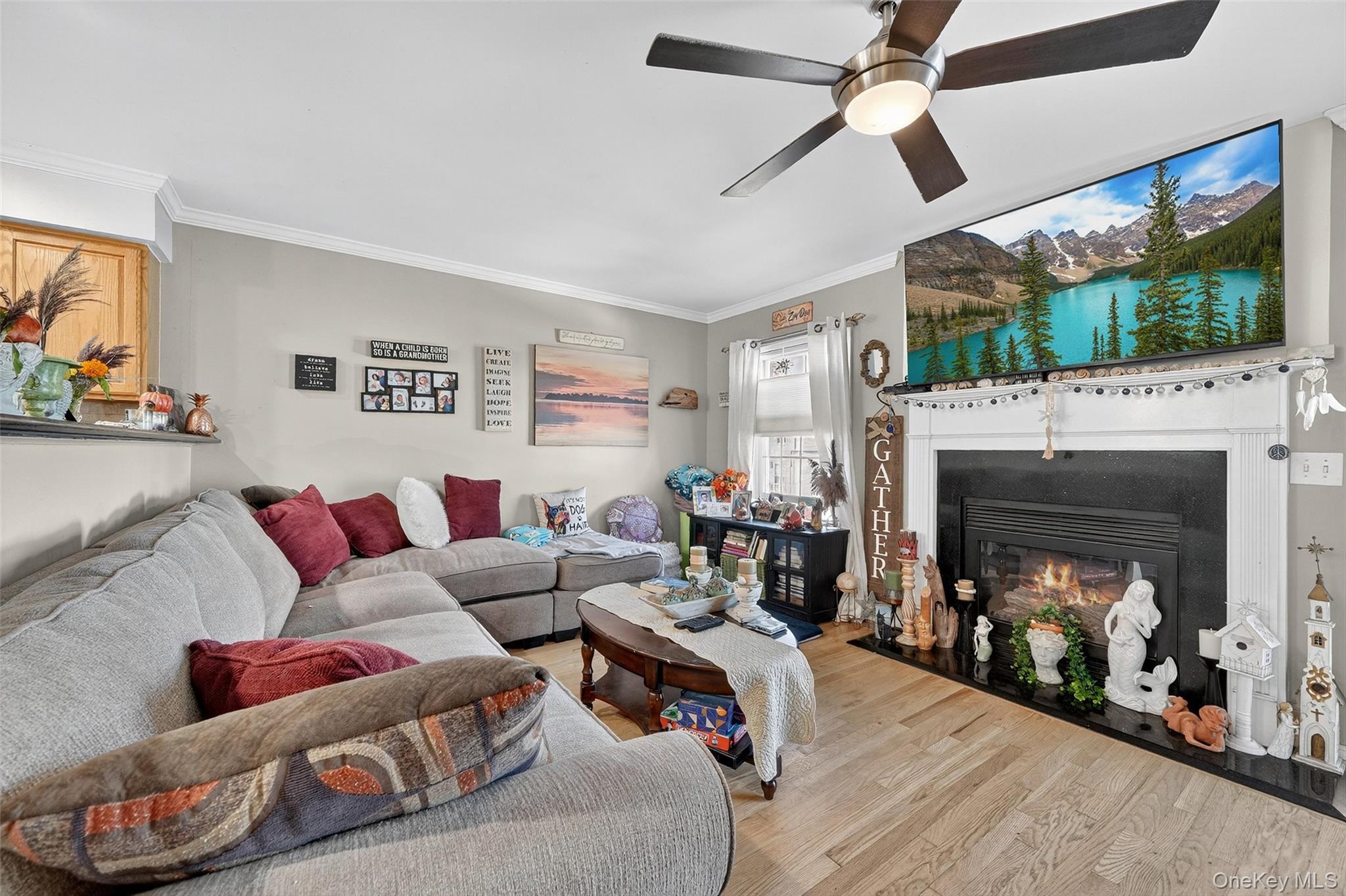 Single Family Minnieford  Bronx, NY 10464, MLS-913500-19