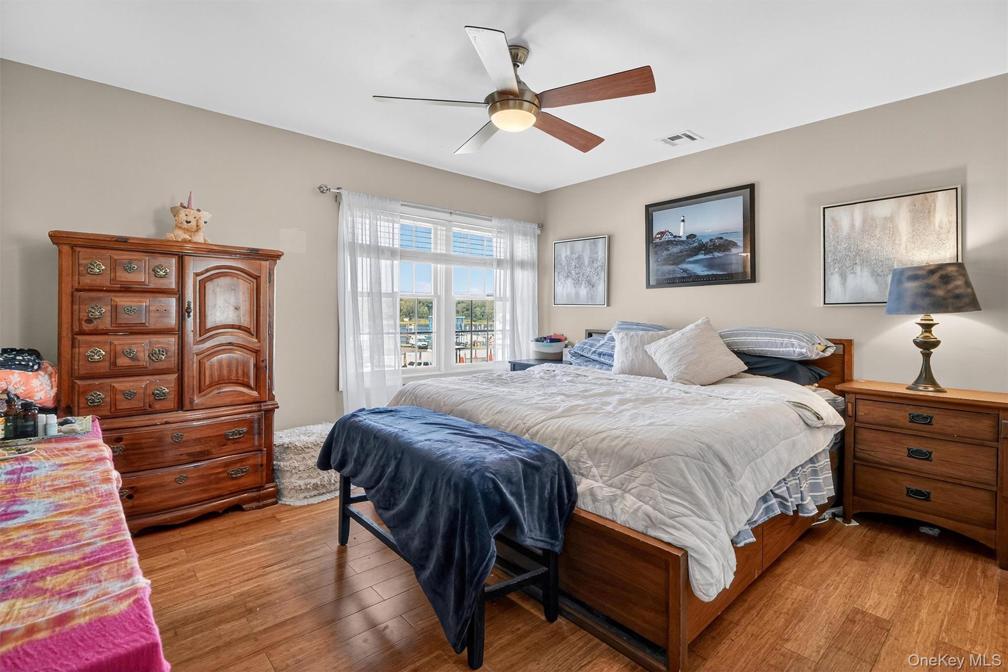 Single Family Minnieford  Bronx, NY 10464, MLS-913500-28