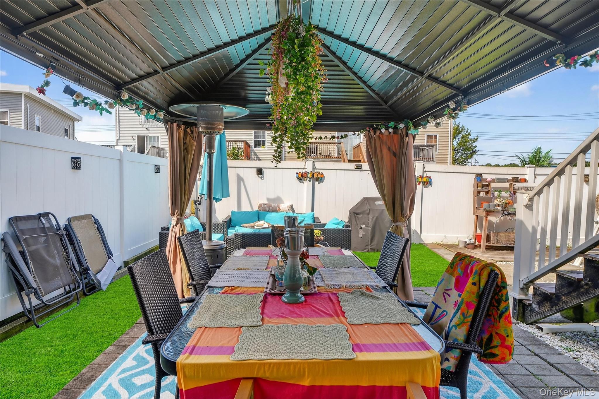 Single Family Minnieford  Bronx, NY 10464, MLS-913500-43