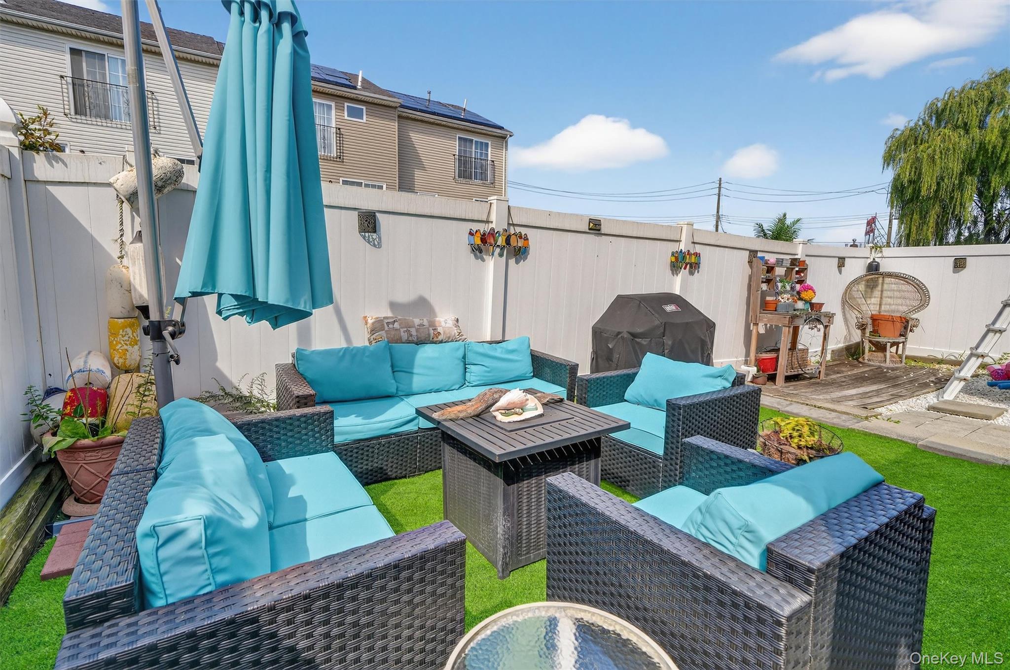 Single Family Minnieford  Bronx, NY 10464, MLS-913500-44