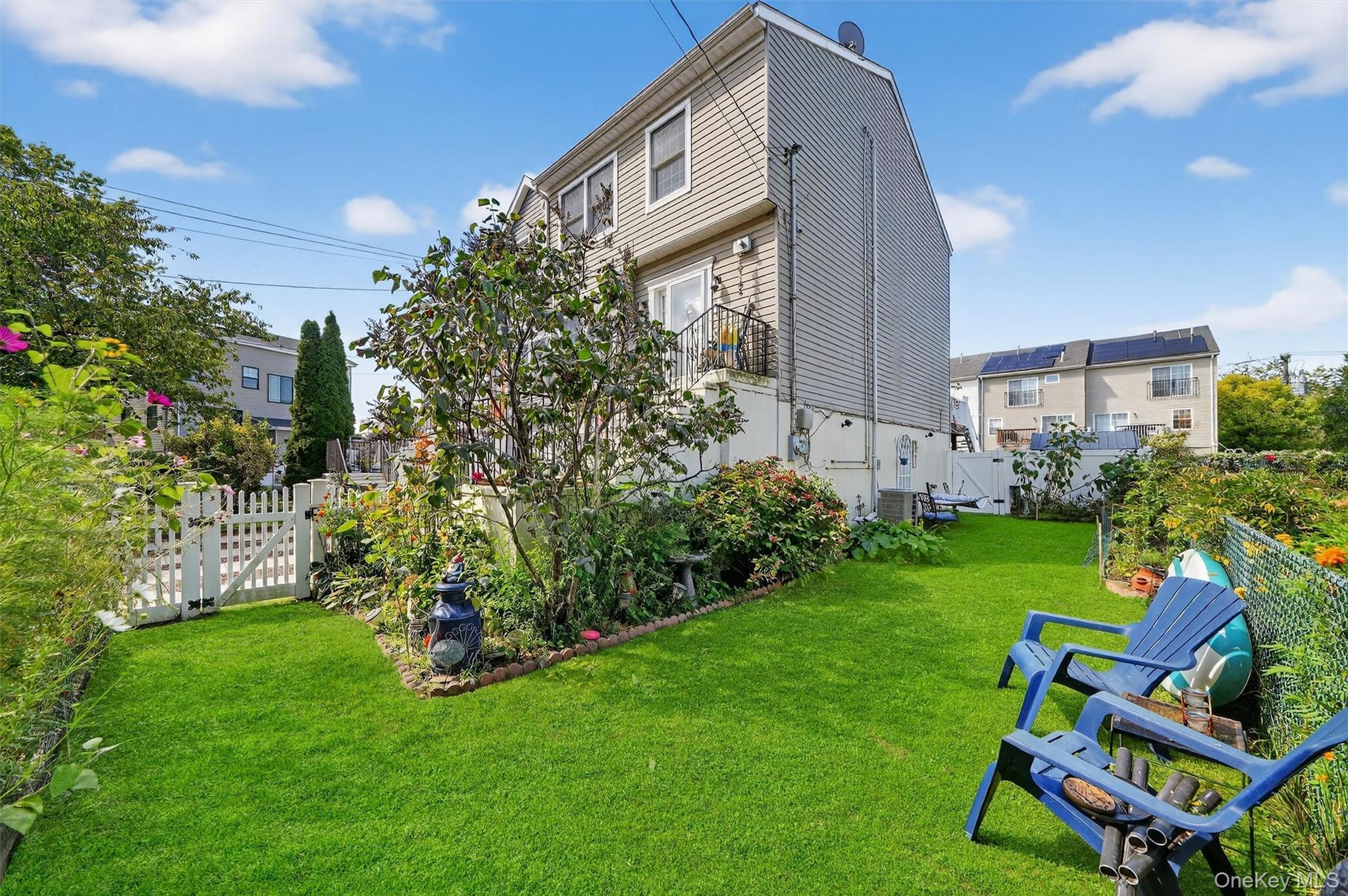 Single Family Minnieford  Bronx, NY 10464, MLS-913500-47