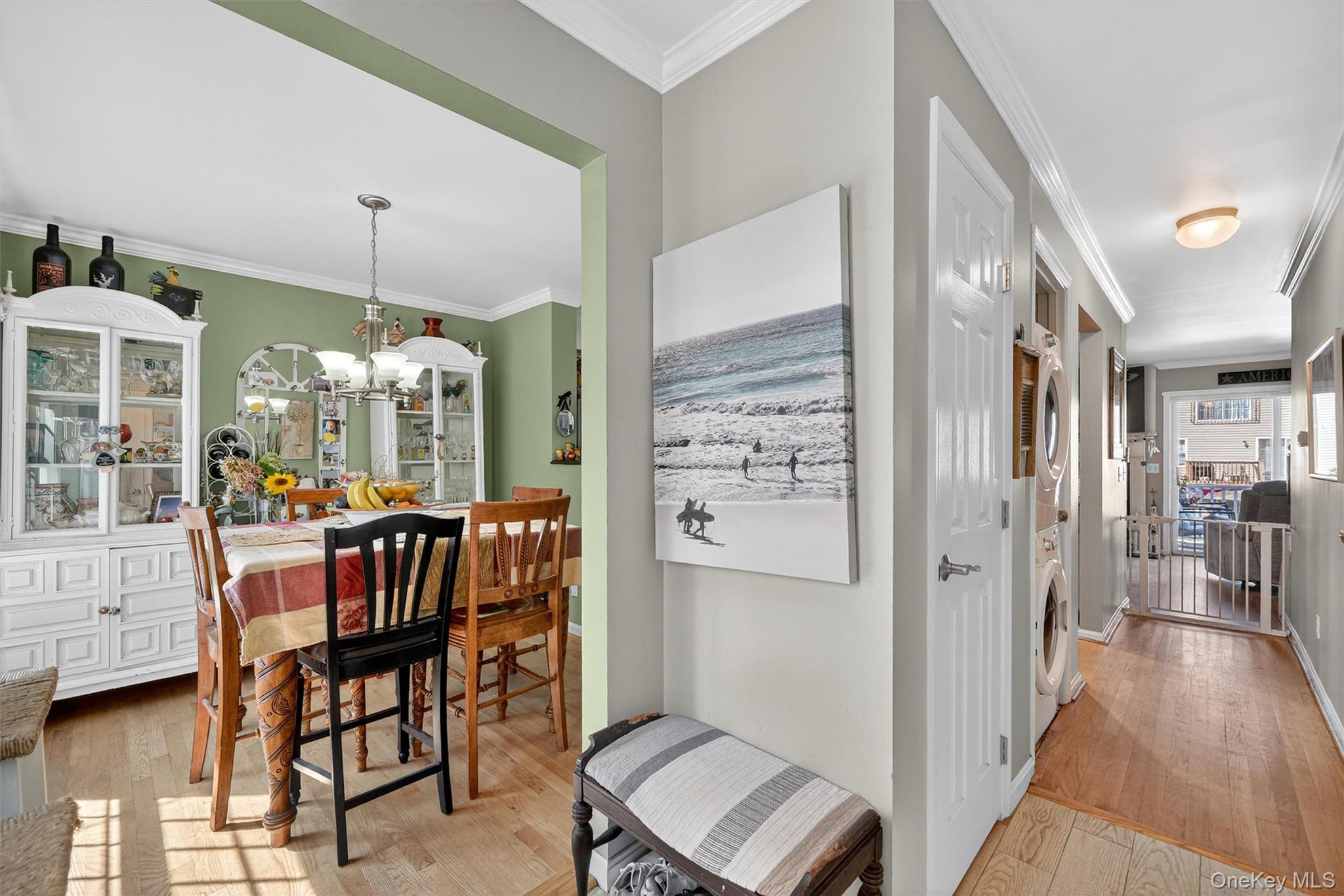 Single Family Minnieford  Bronx, NY 10464, MLS-913500-6