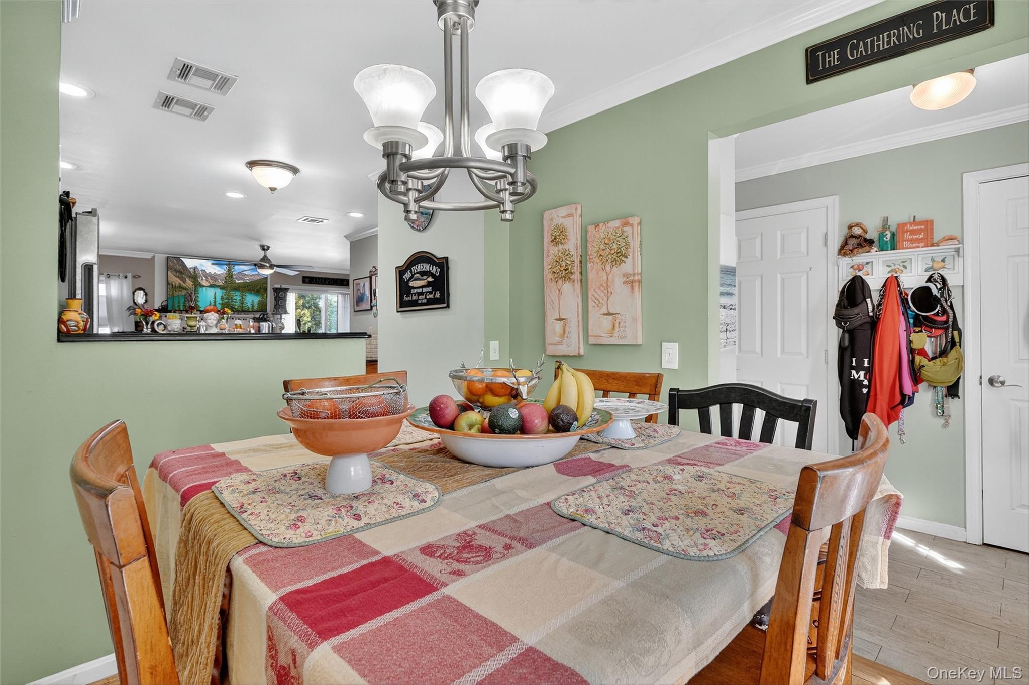 Single Family Minnieford  Bronx, NY 10464, MLS-913500-8