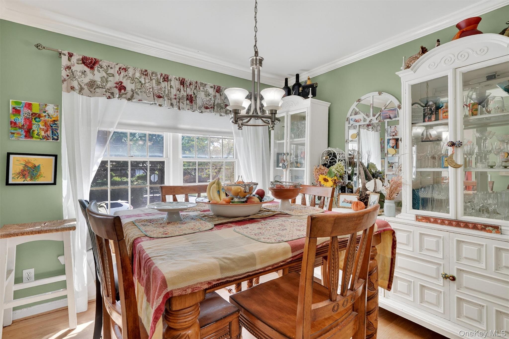 Single Family Minnieford  Bronx, NY 10464, MLS-913500-9