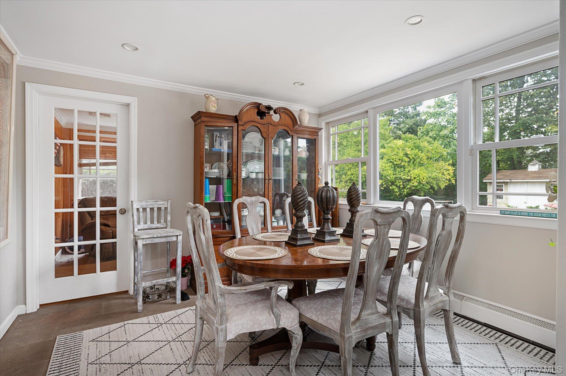 Single Family Boxwood Nassau County, NY 11557, MLS-913560-10