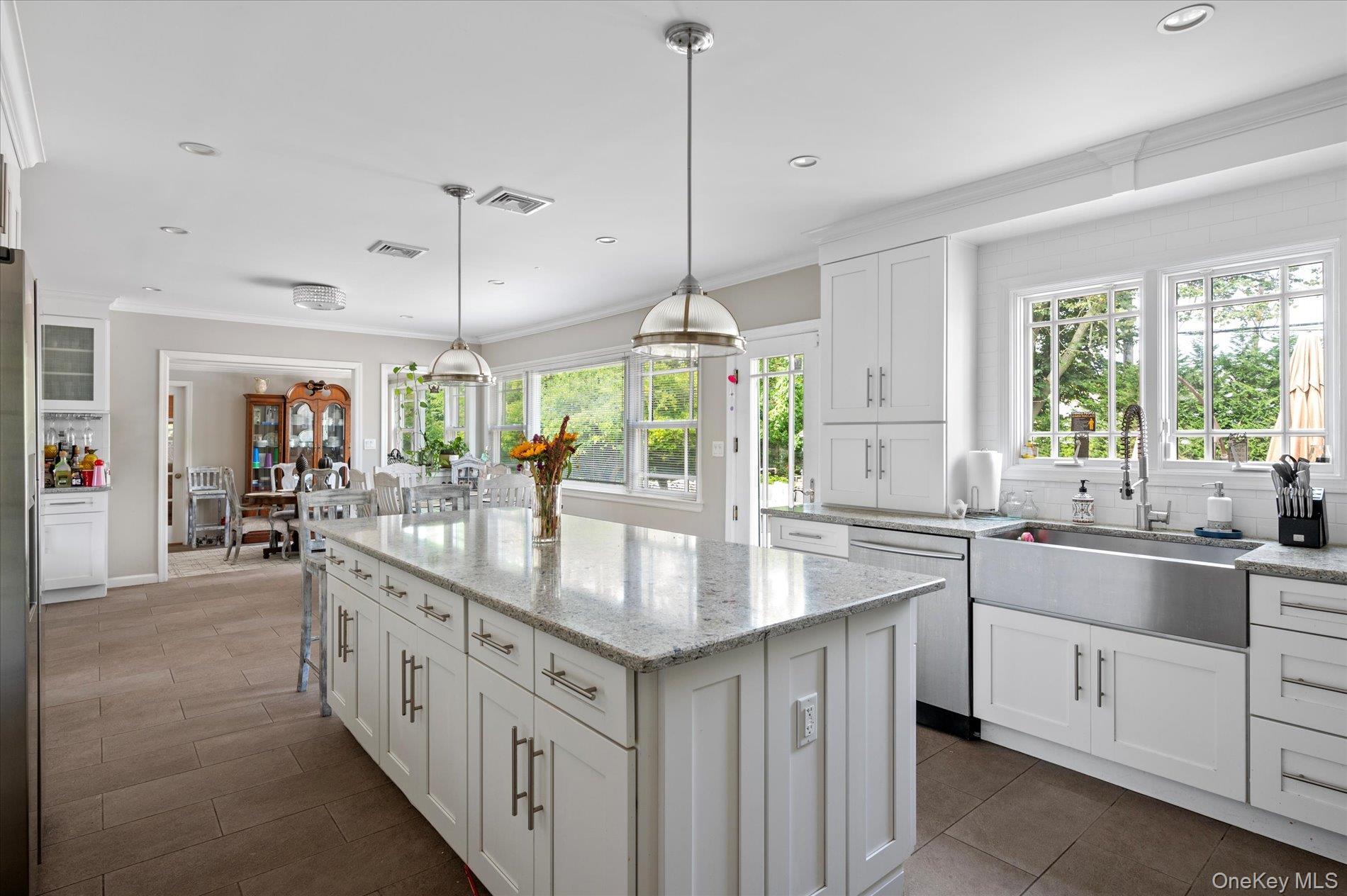 Single Family Boxwood Nassau County, NY 11557, MLS-913560-13