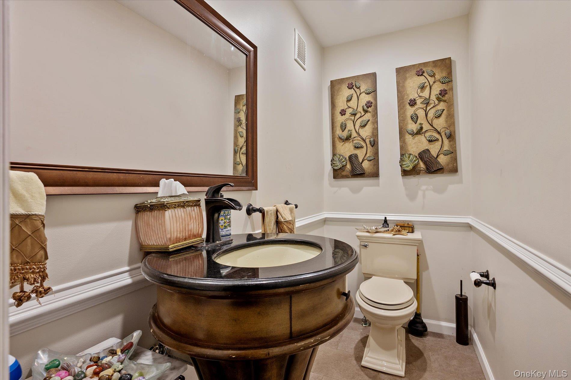 Single Family Boxwood Nassau County, NY 11557, MLS-913560-26