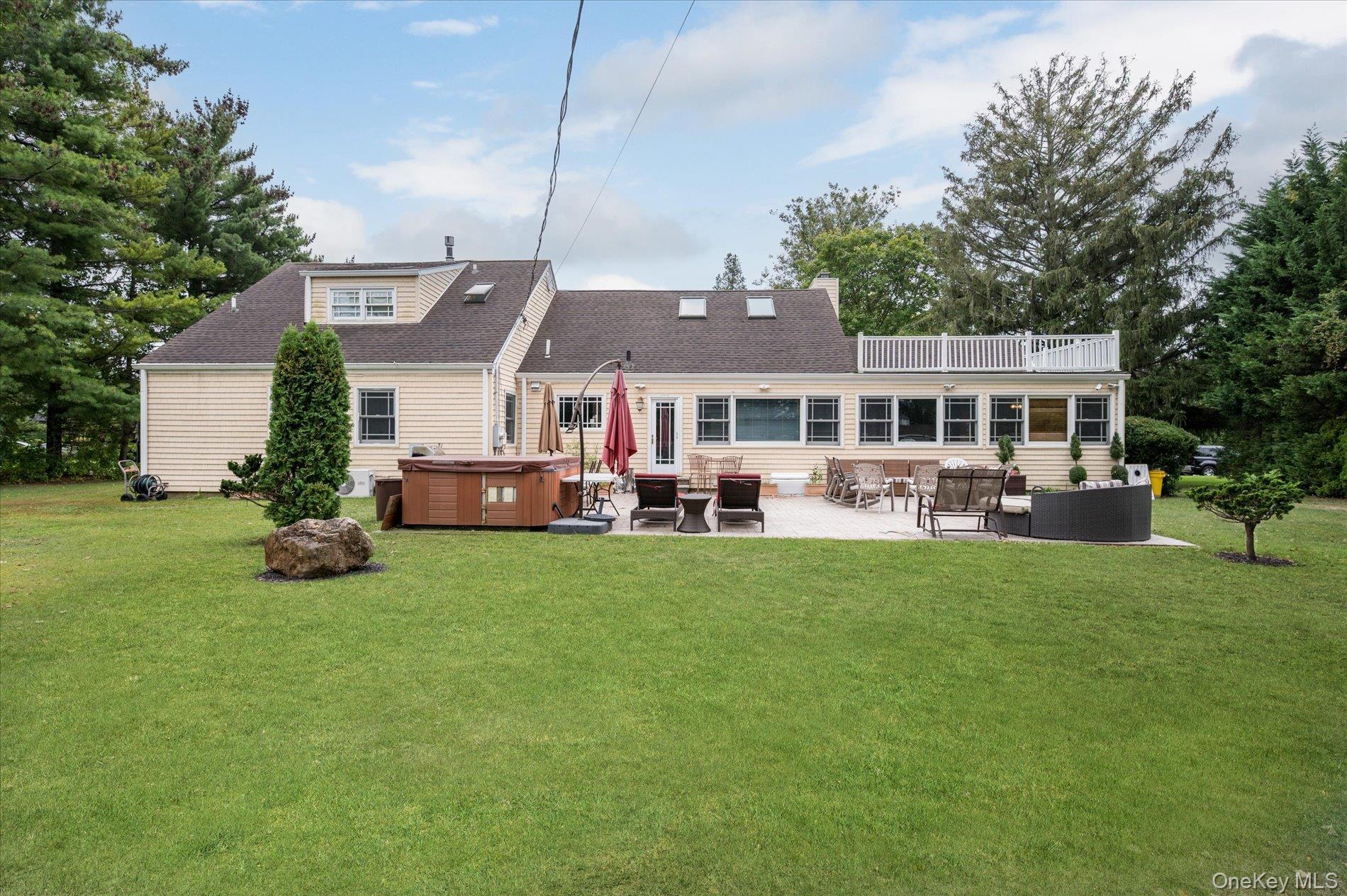 Single Family Boxwood Nassau County, NY 11557, MLS-913560-28