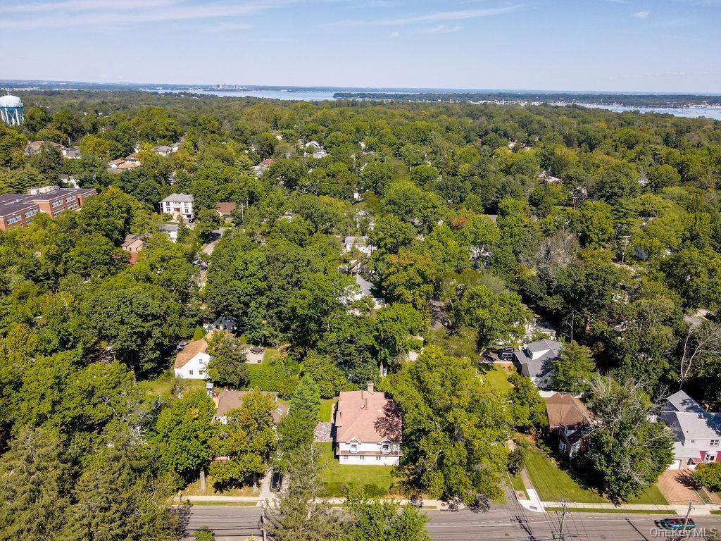 Single Family Plymouth Nassau County, NY 11023, MLS-913583-7