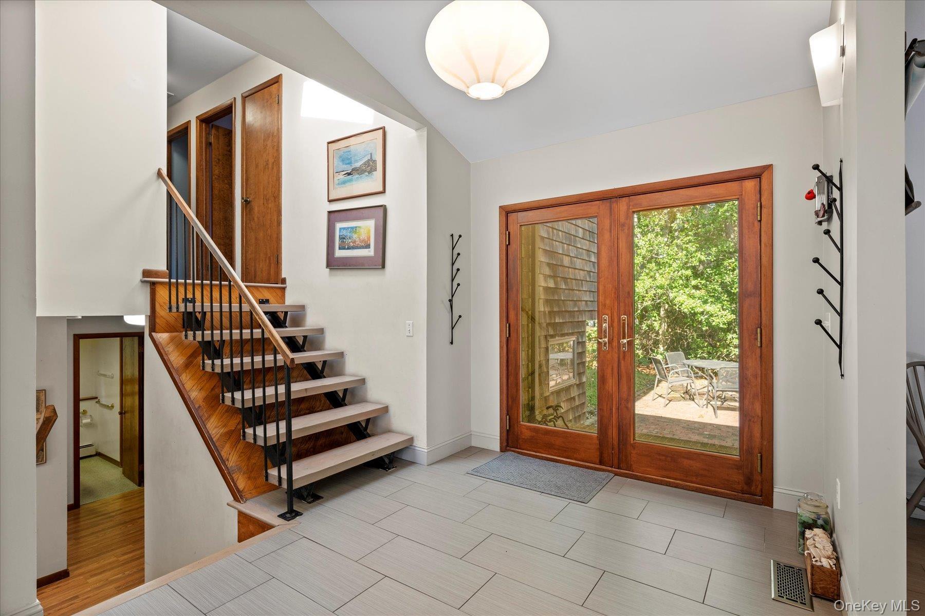 Single Family Laurelwood  Suffolk County, NY 11948, MLS-913584-10