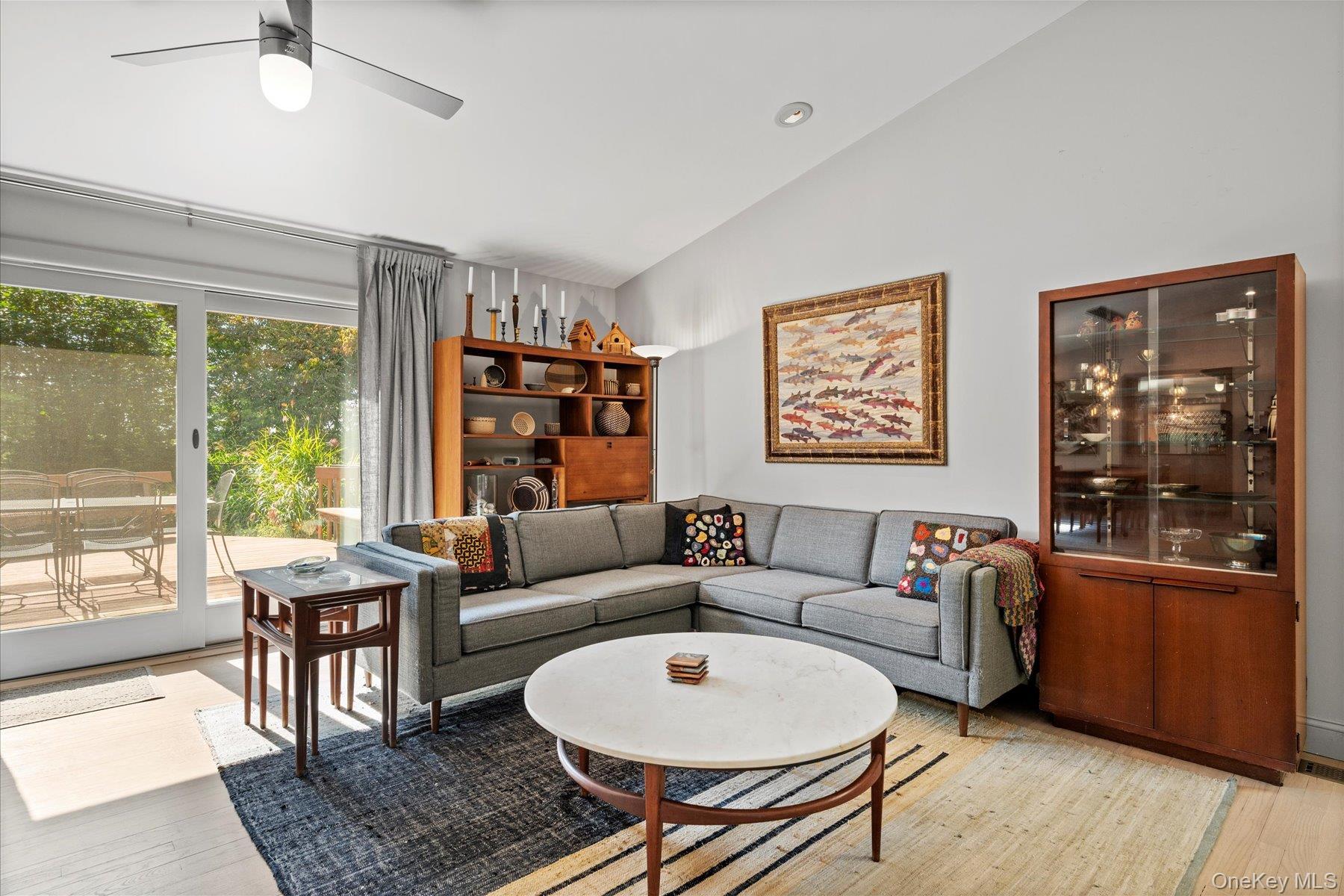 Single Family Laurelwood  Suffolk County, NY 11948, MLS-913584-11