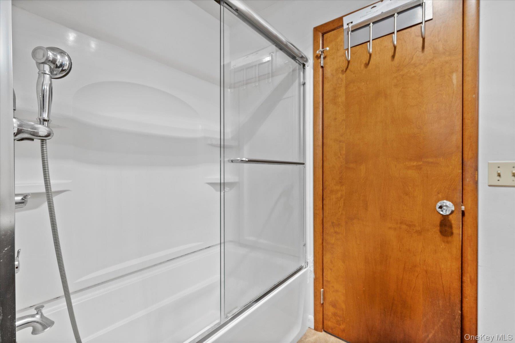 Single Family Laurelwood  Suffolk County, NY 11948, MLS-913584-26