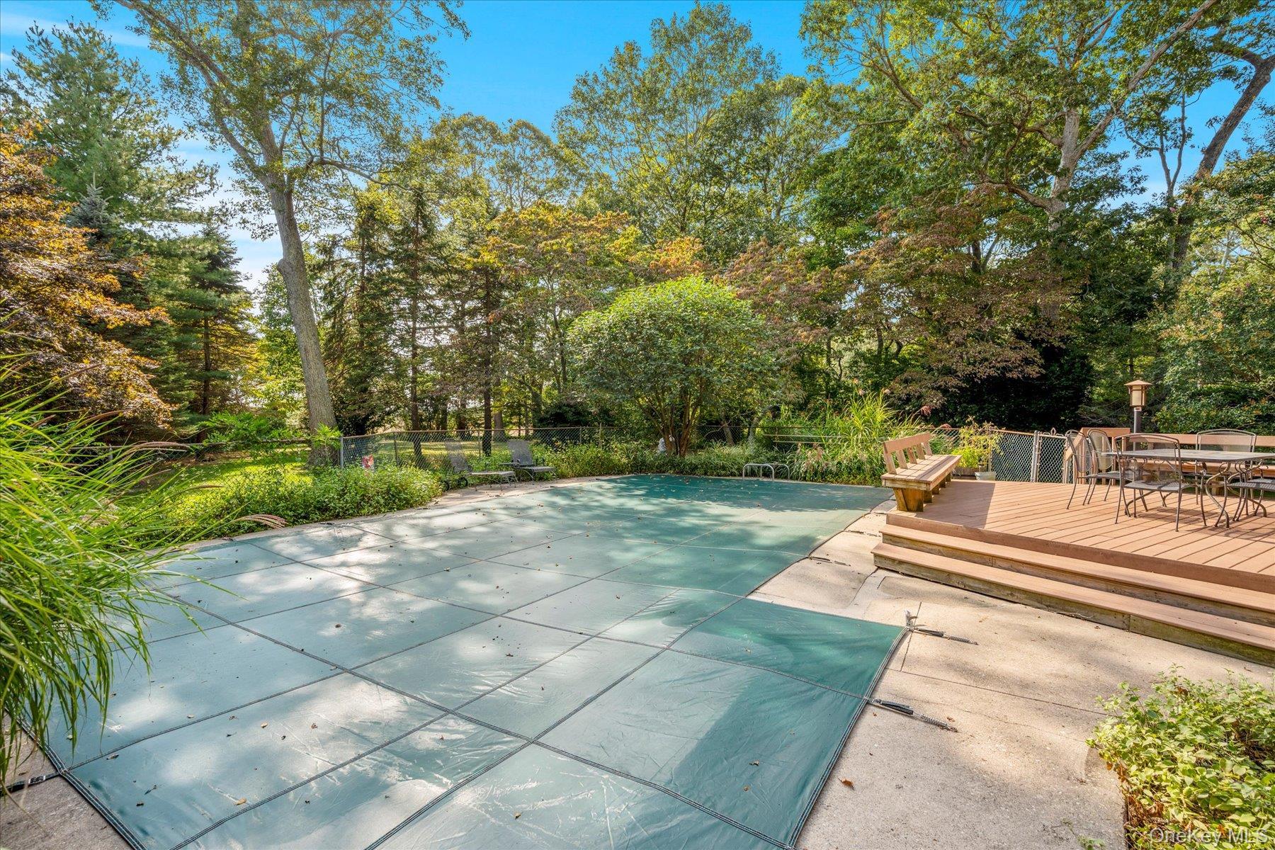 Single Family Laurelwood  Suffolk County, NY 11948, MLS-913584-42