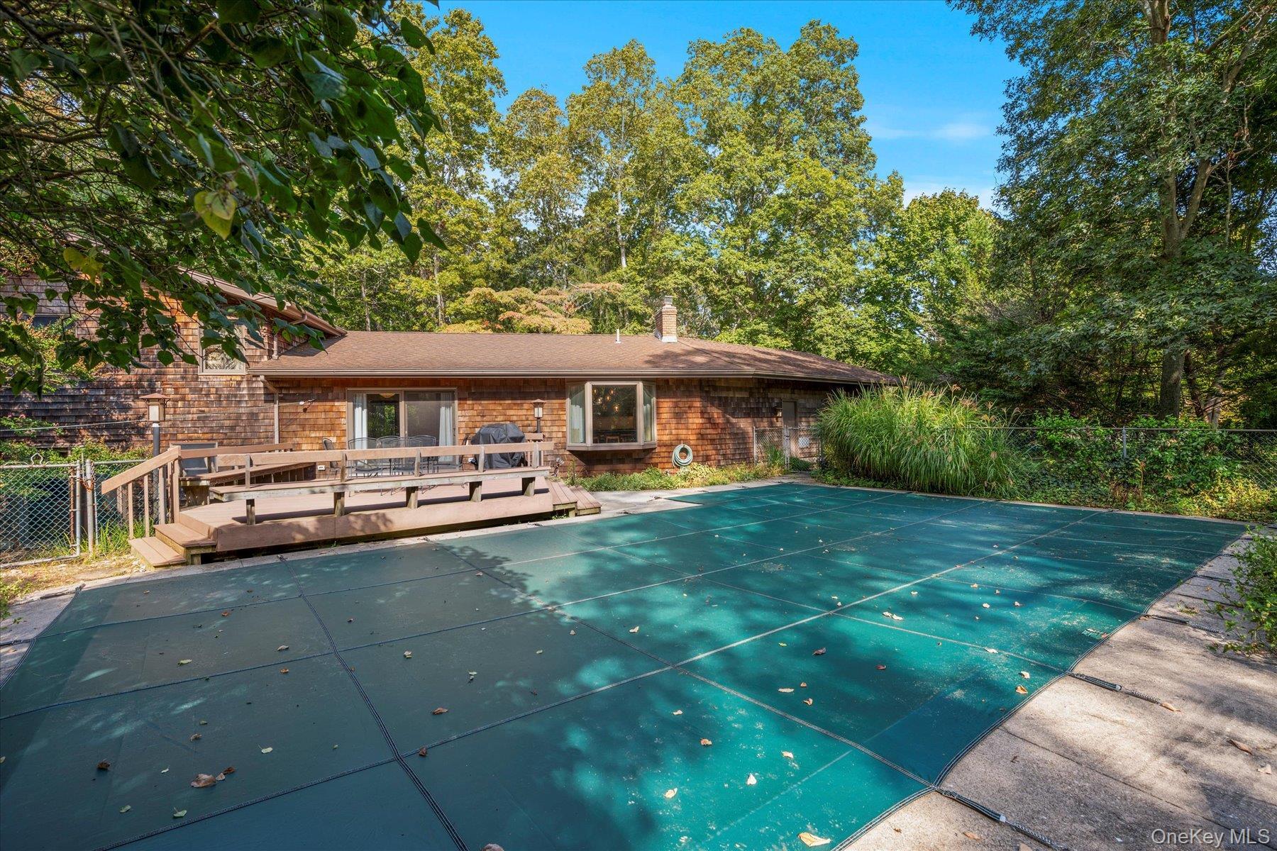 Single Family Laurelwood  Suffolk County, NY 11948, MLS-913584-44