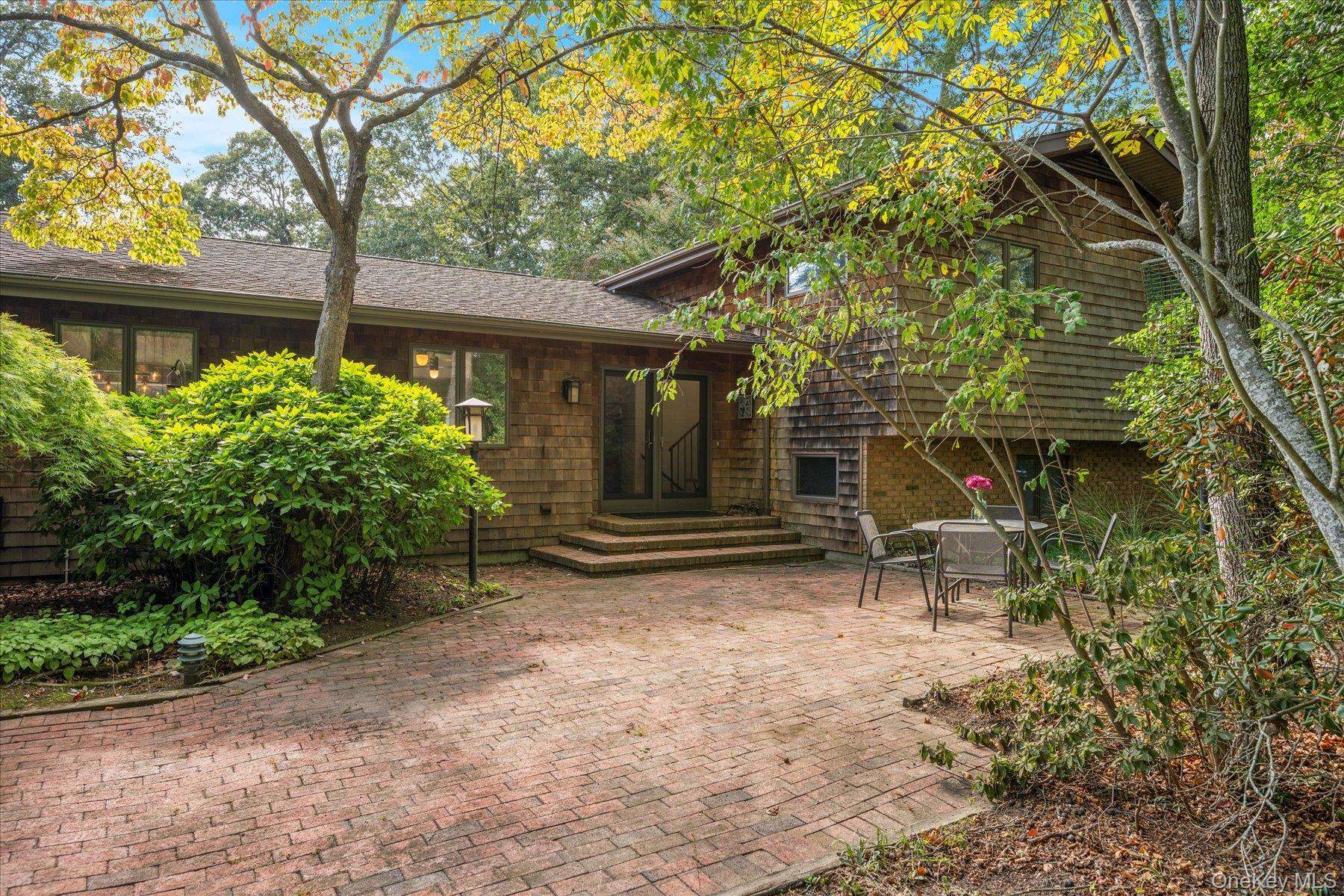 Single Family Laurelwood  Suffolk County, NY 11948, MLS-913584-46