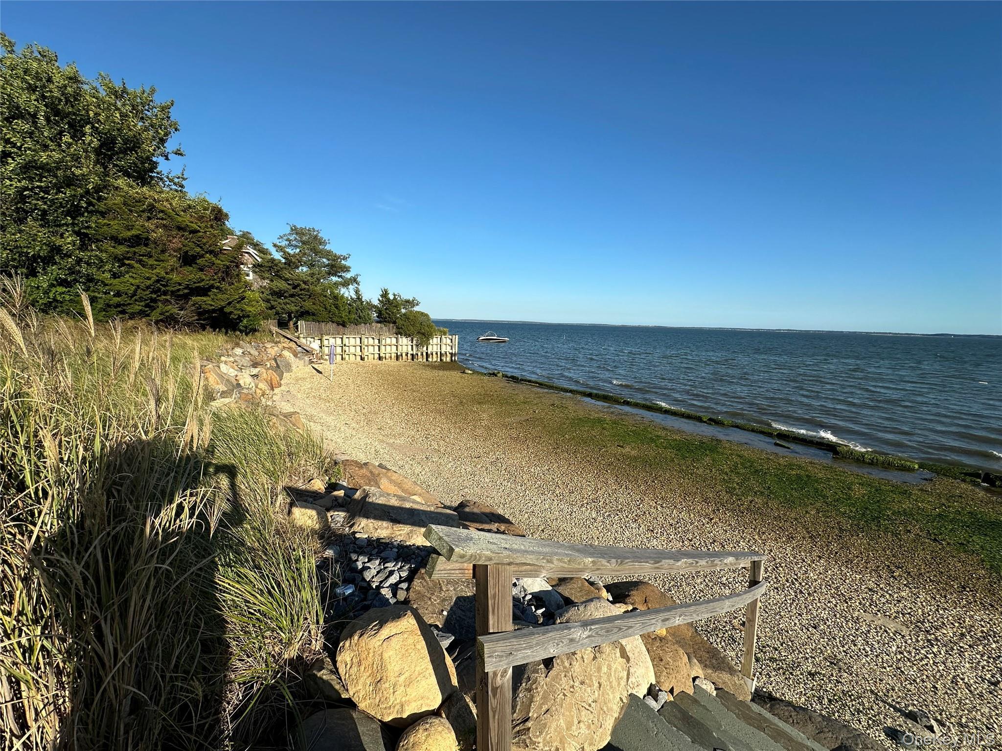 Single Family Laurelwood  Suffolk County, NY 11948, MLS-913584-48