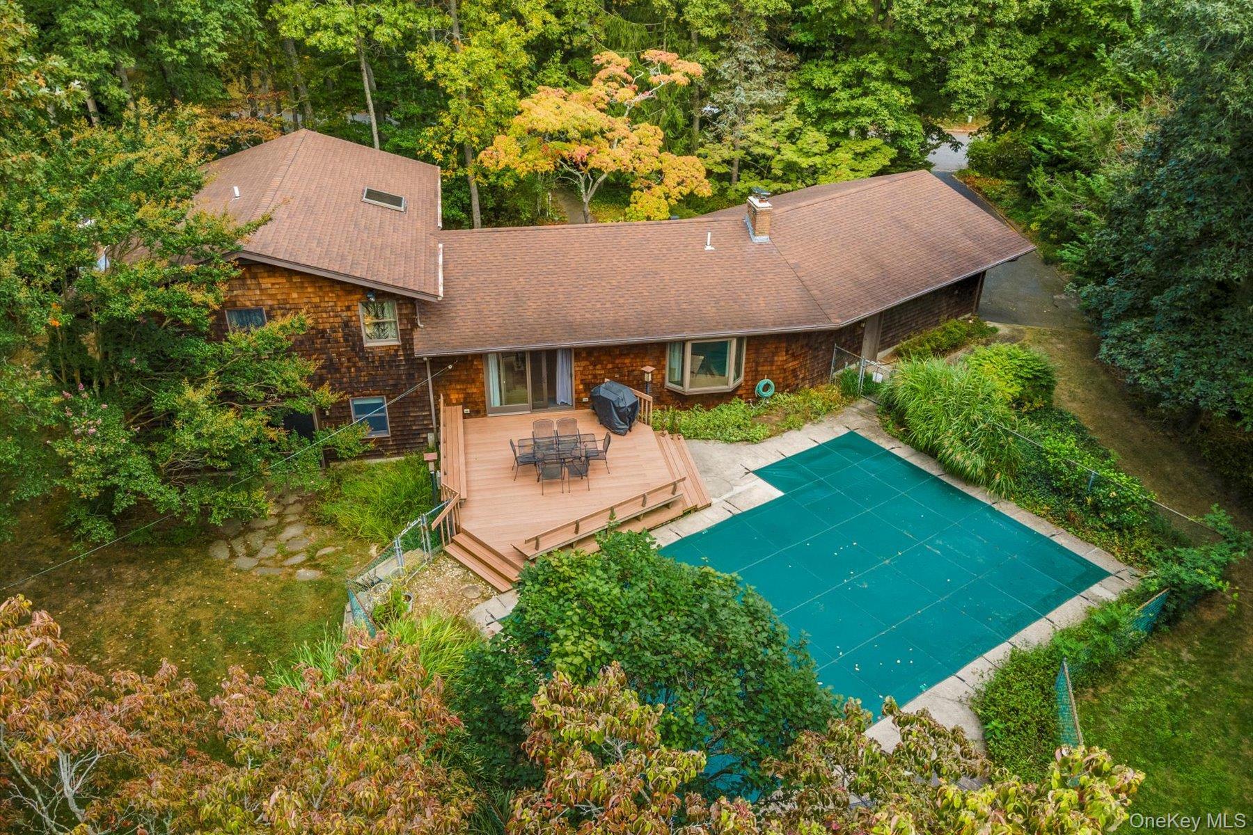 Single Family Laurelwood  Suffolk County, NY 11948, MLS-913584-7