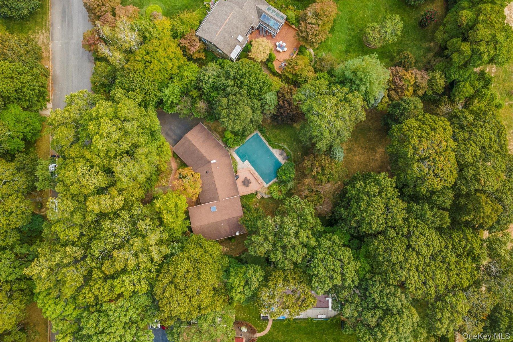 Single Family Laurelwood  Suffolk County, NY 11948, MLS-913584-8