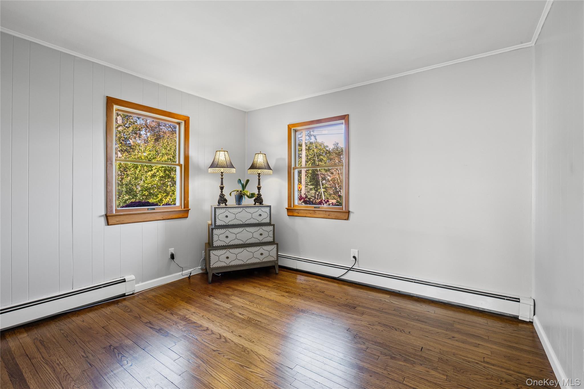 Single Family Old Neck  Suffolk County, NY 11934, MLS-913595-21