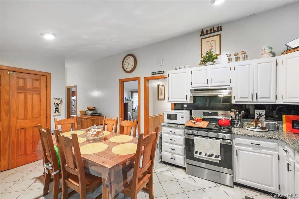 Single Family Ann  Sullivan County, NY 12763, MLS-913599-8