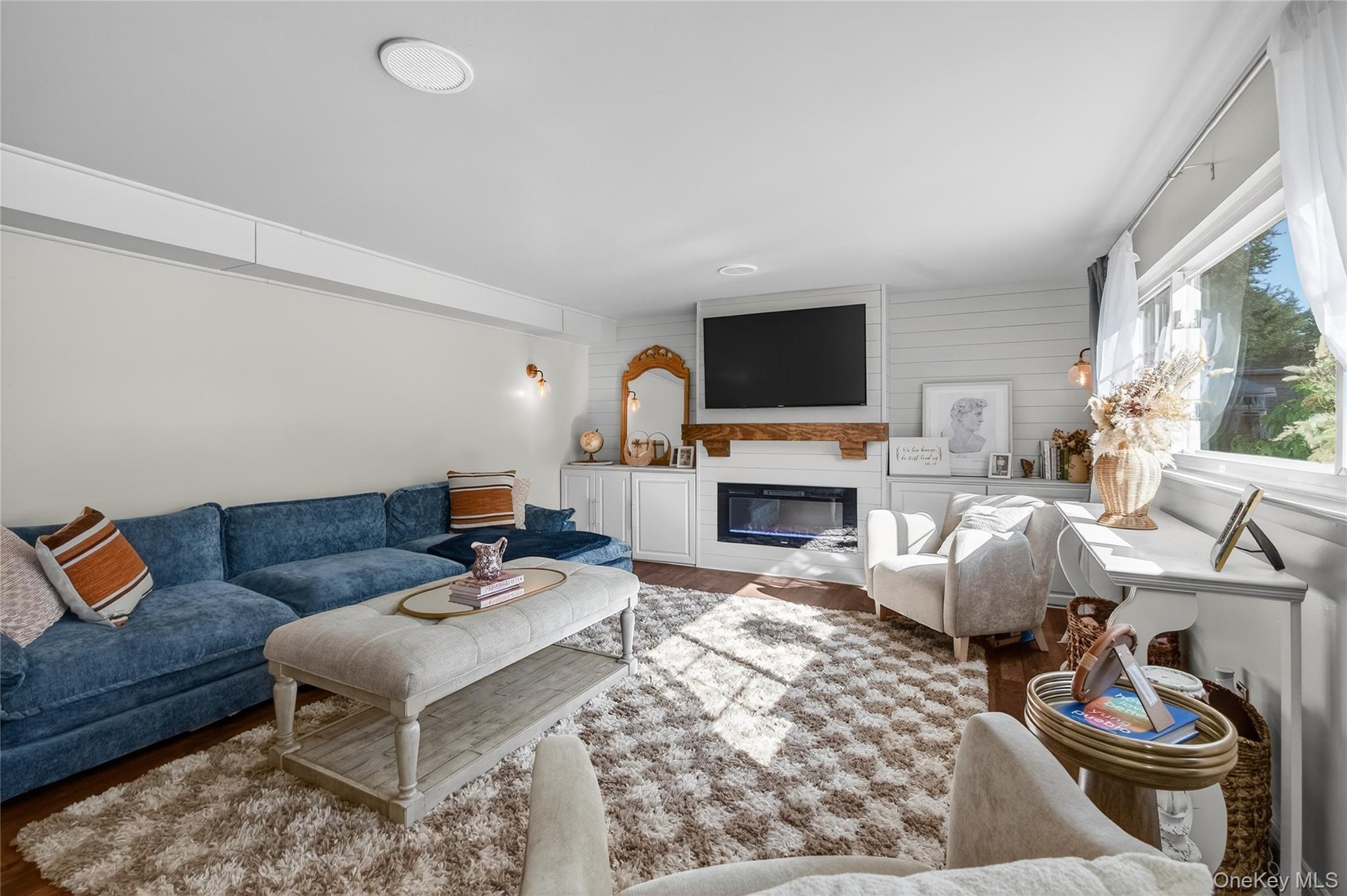 Single Family Edgewood Ulster County, NY 12477, MLS-913614-13