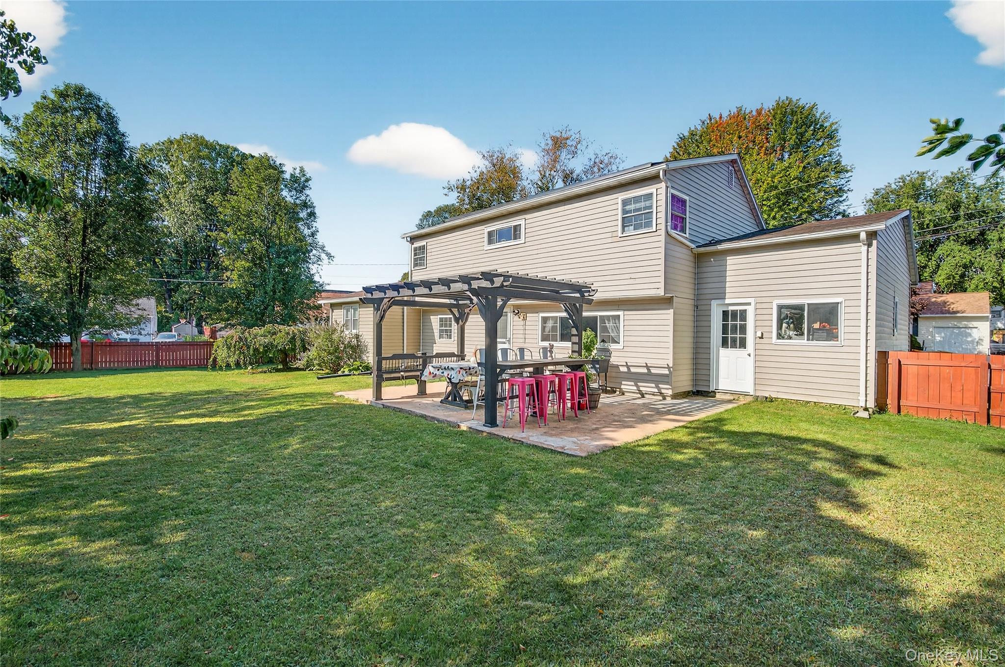 Single Family Edgewood Ulster County, NY 12477, MLS-913614-19