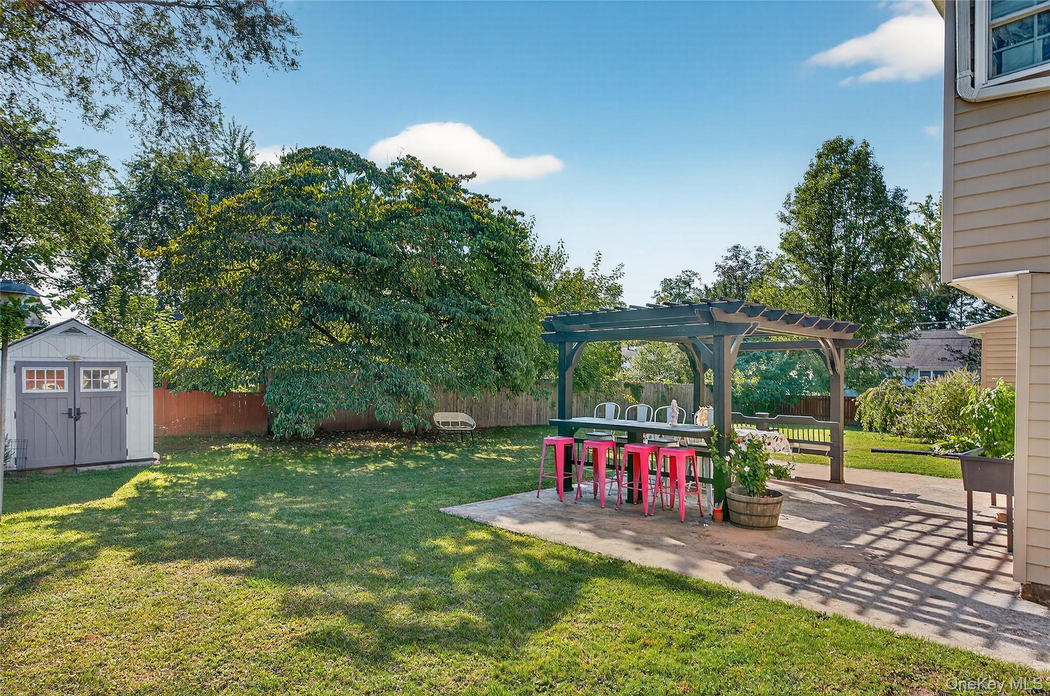 Single Family Edgewood Ulster County, NY 12477, MLS-913614-23