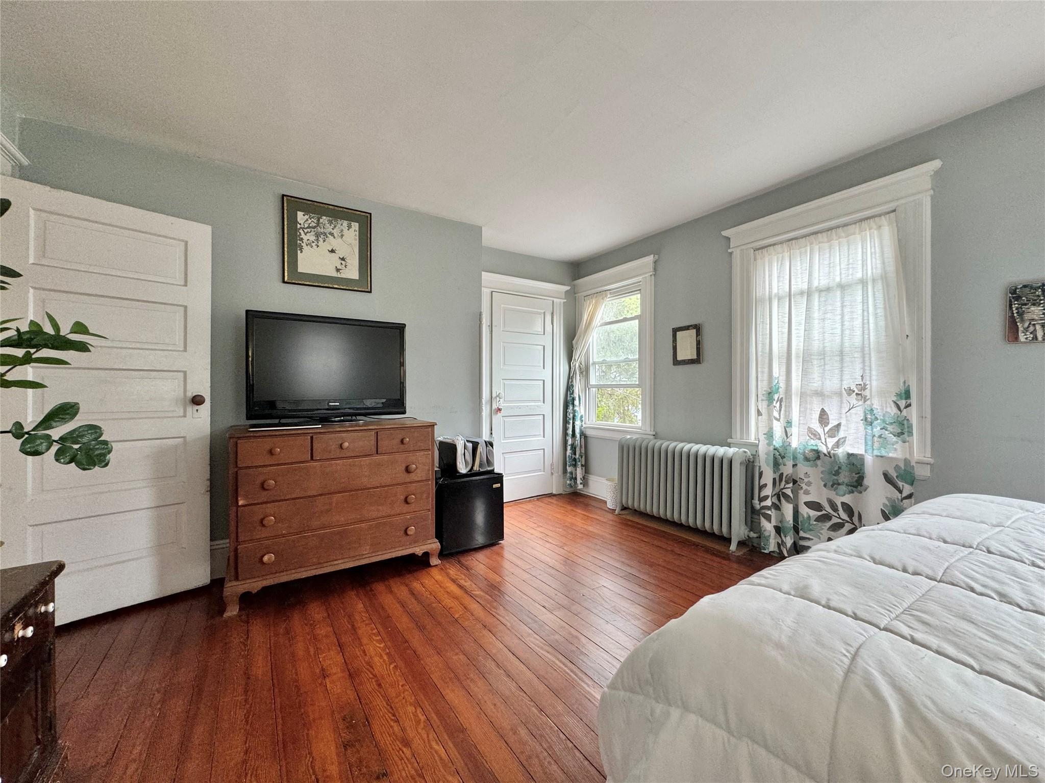 Single Family Herbert  Nassau County, NY 11050, MLS-913648-12