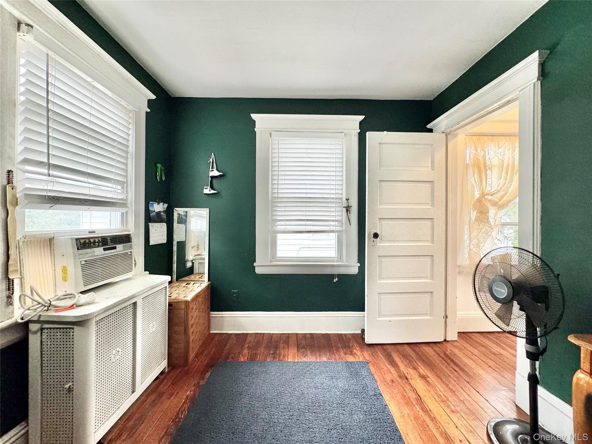 Single Family Herbert  Nassau County, NY 11050, MLS-913648-15