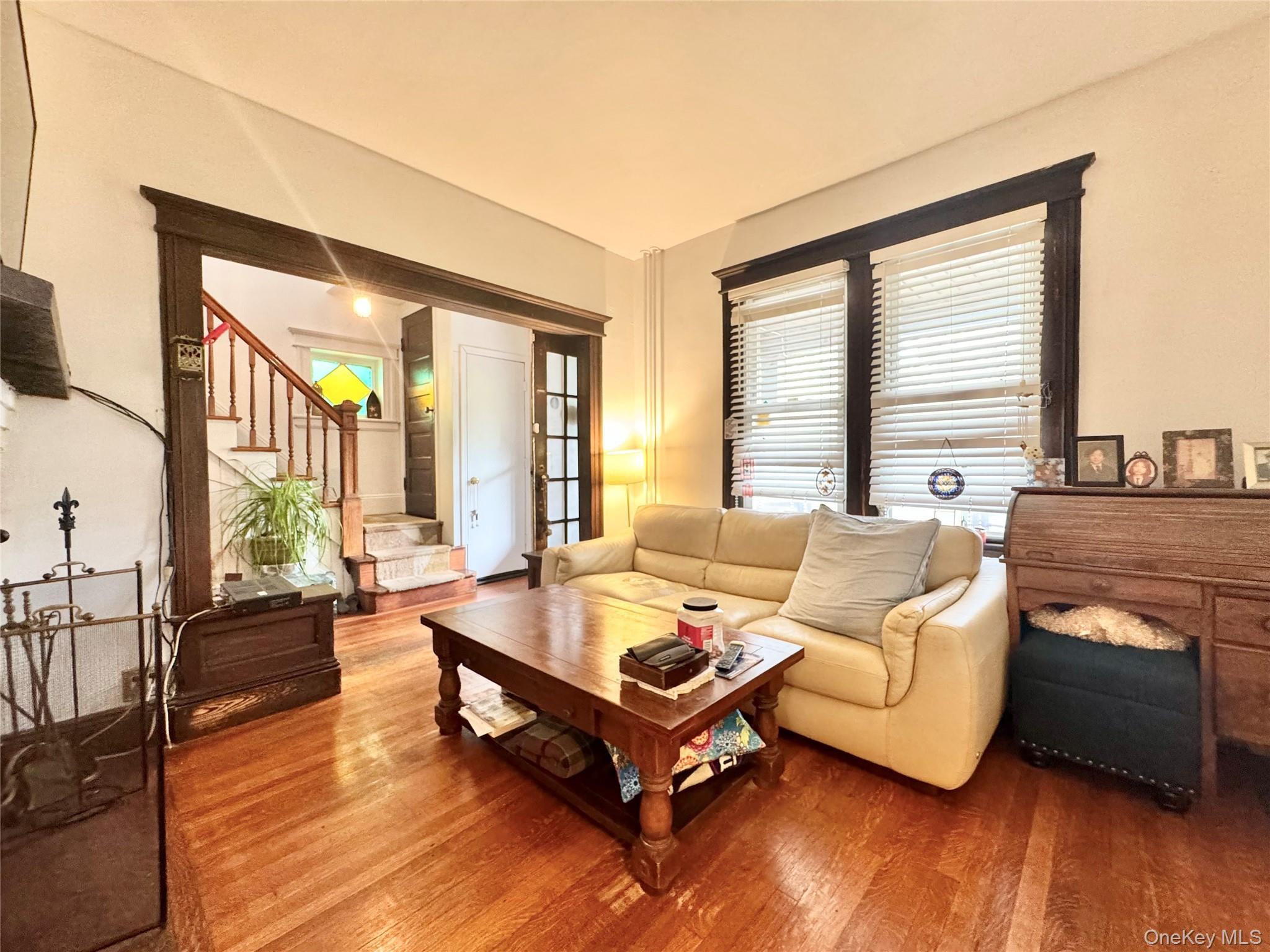 Single Family Herbert  Nassau County, NY 11050, MLS-913648-4