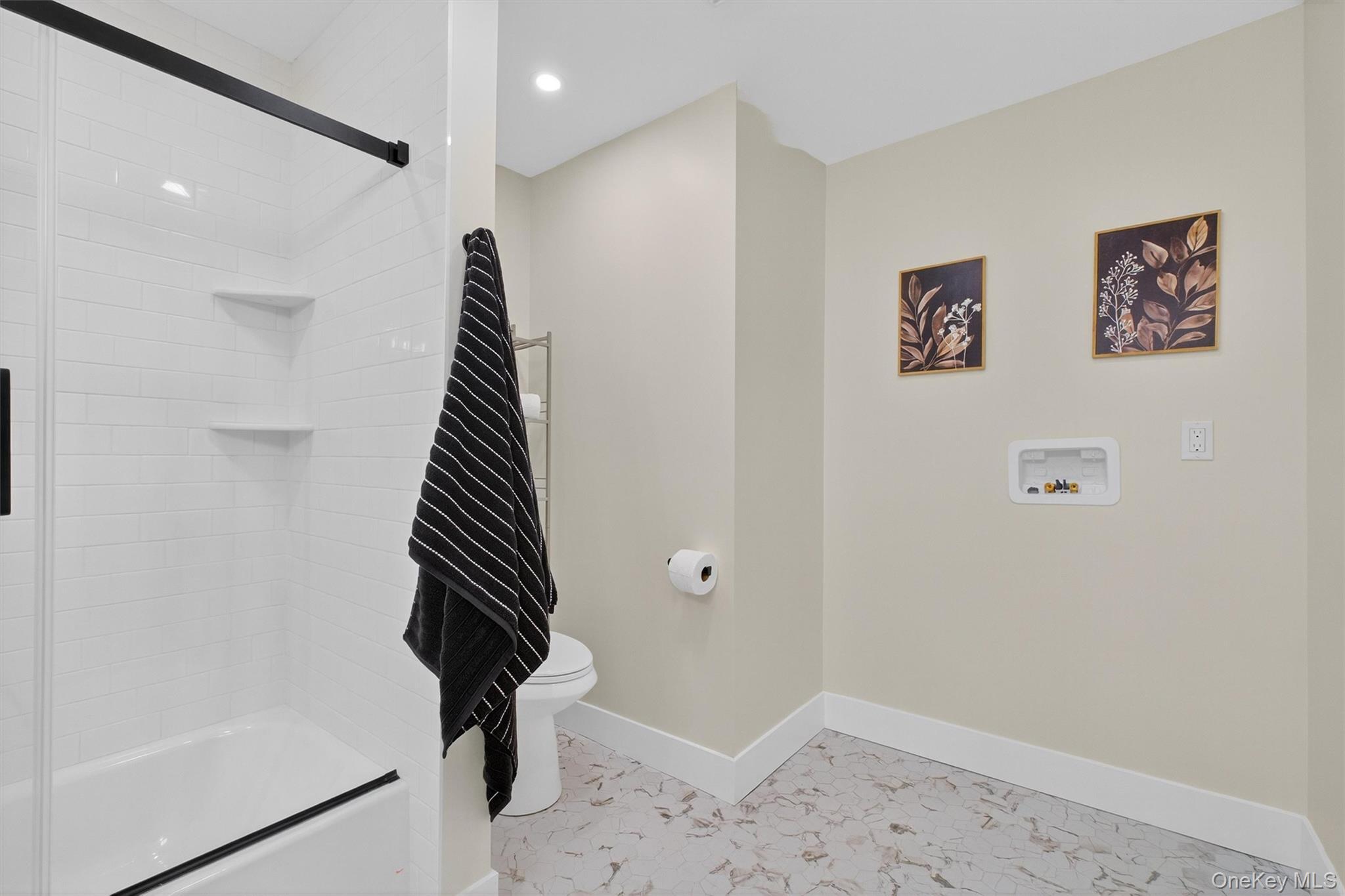 Single Family Vassar Dutchess County, NY 12603, MLS-913679-18