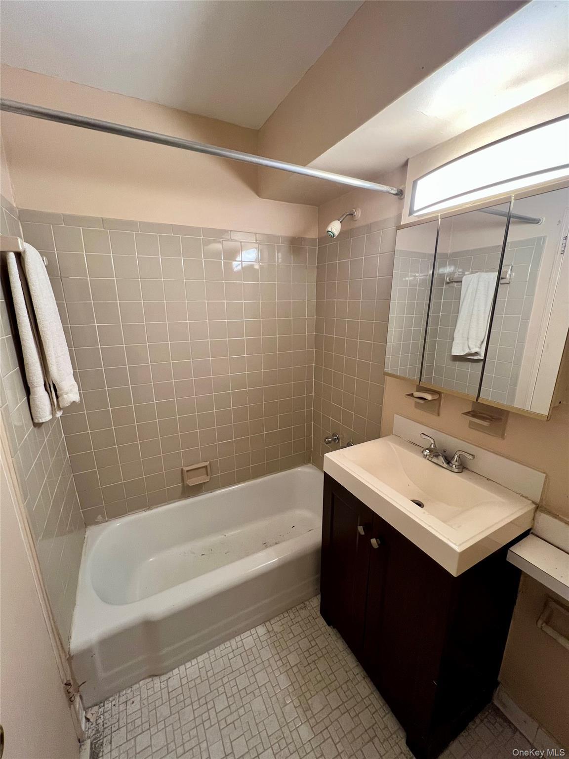 Coop 155  Queens, NY 11414, MLS-913685-16
