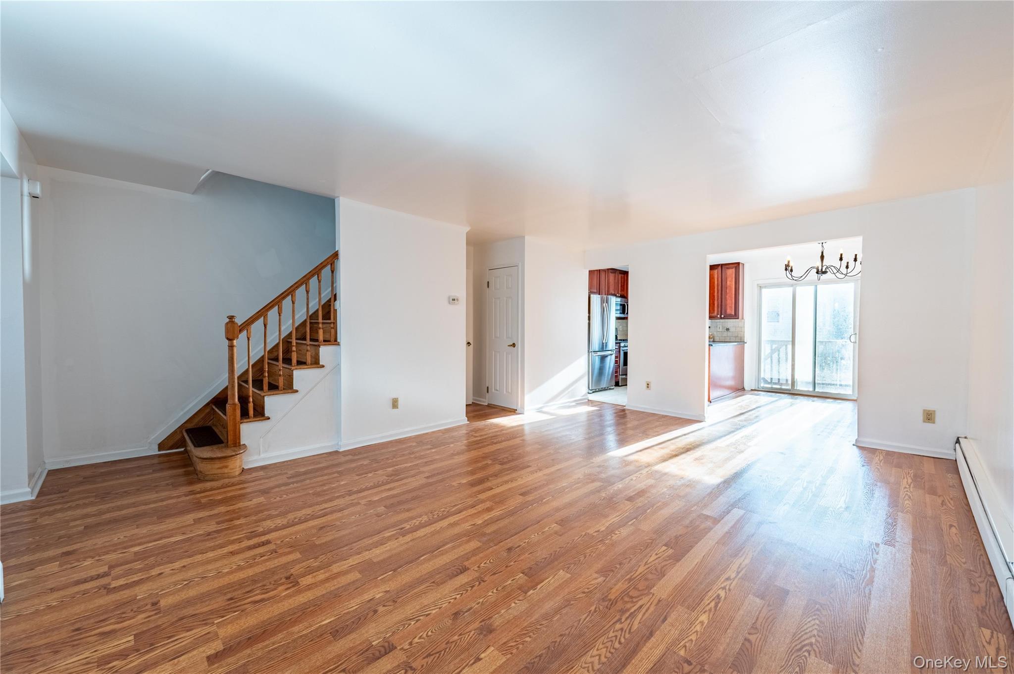 Single Family Throggmorton  Bronx, NY 10465, MLS-913729-7