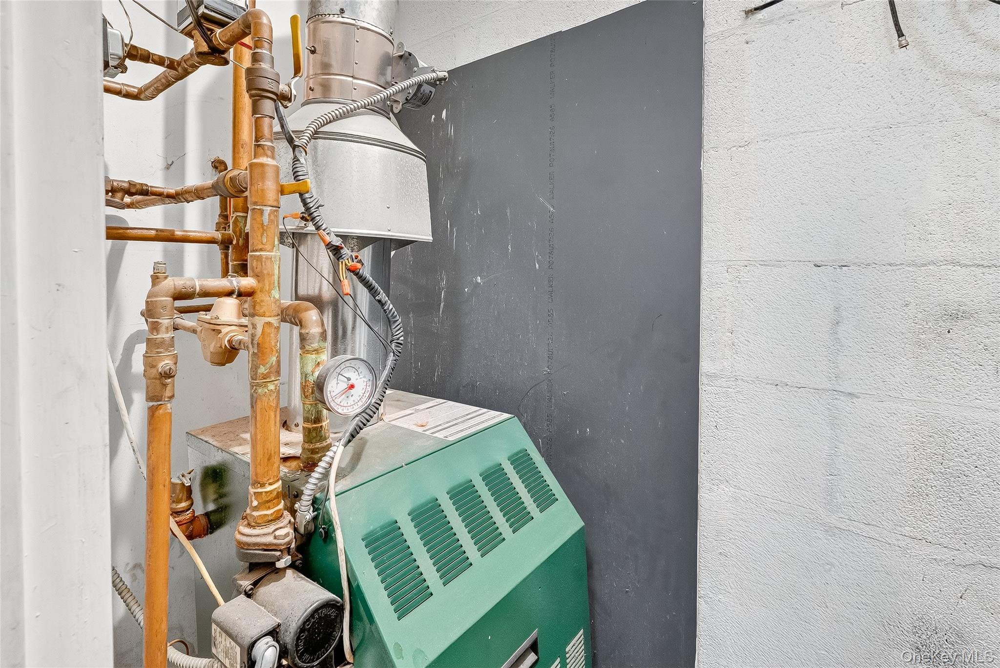 Single Family 175th  Bronx, NY 10453, MLS-913735-10