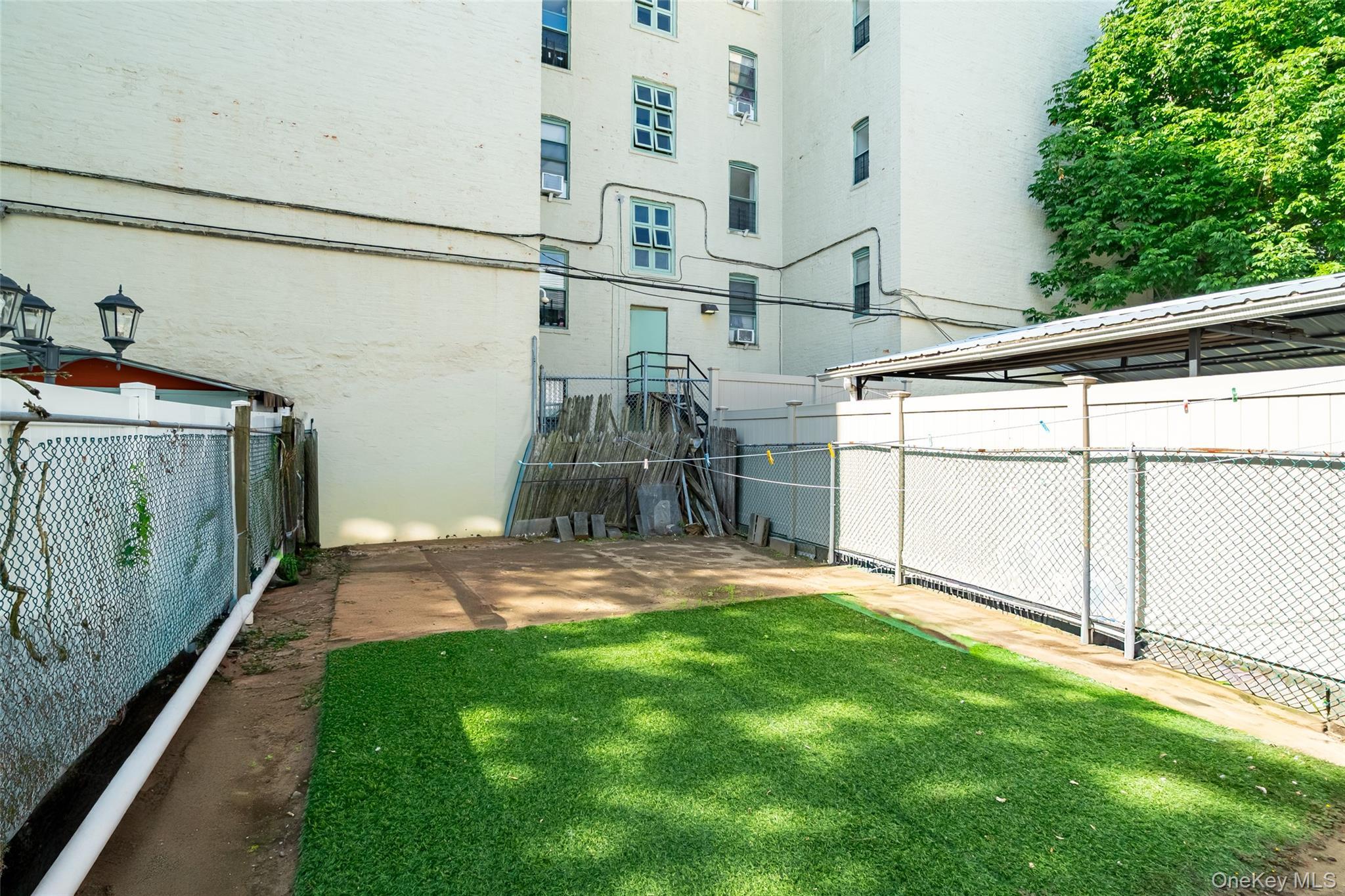 Single Family 175th  Bronx, NY 10453, MLS-913735-17