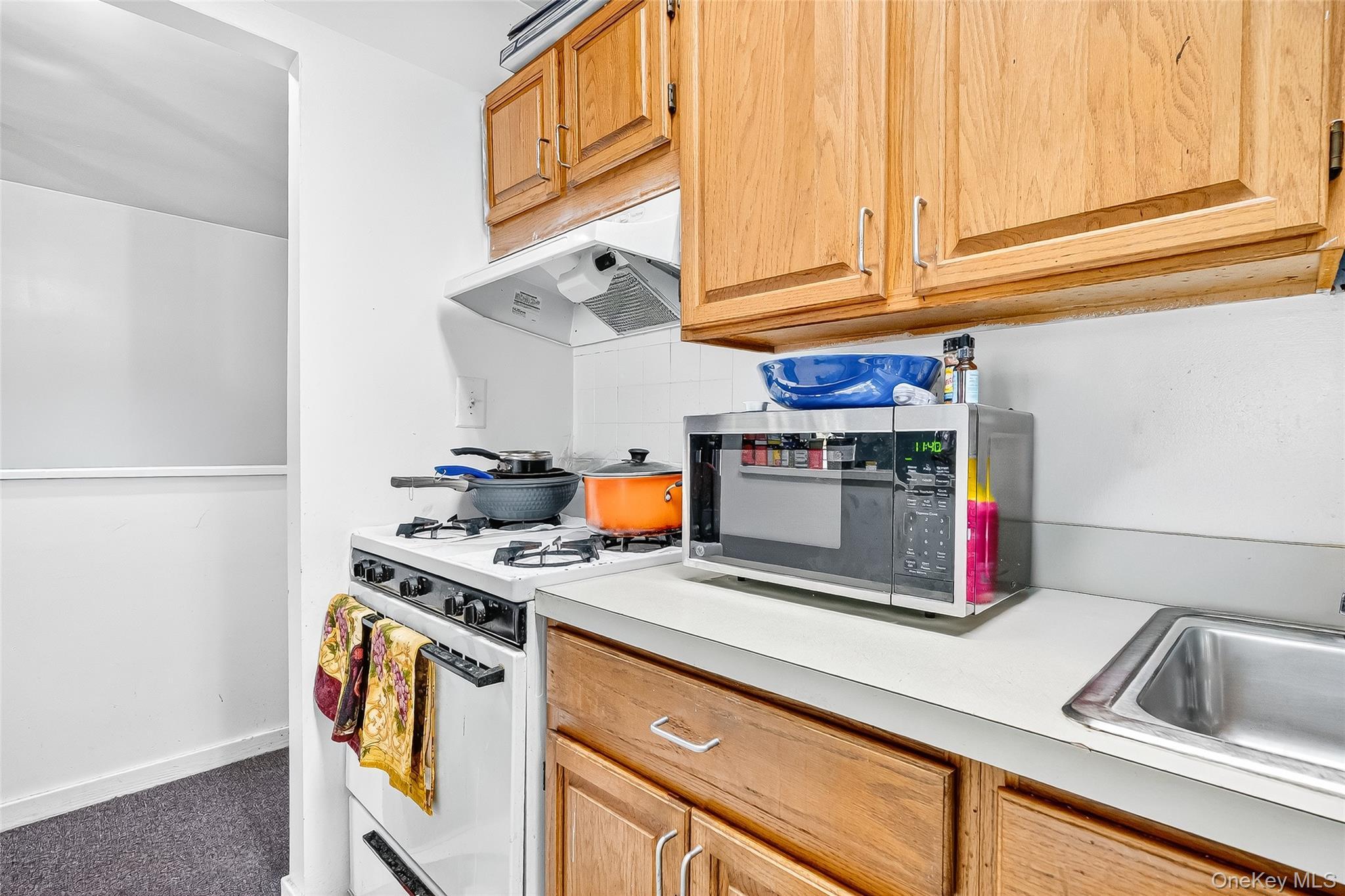 Single Family 175th  Bronx, NY 10453, MLS-913735-33