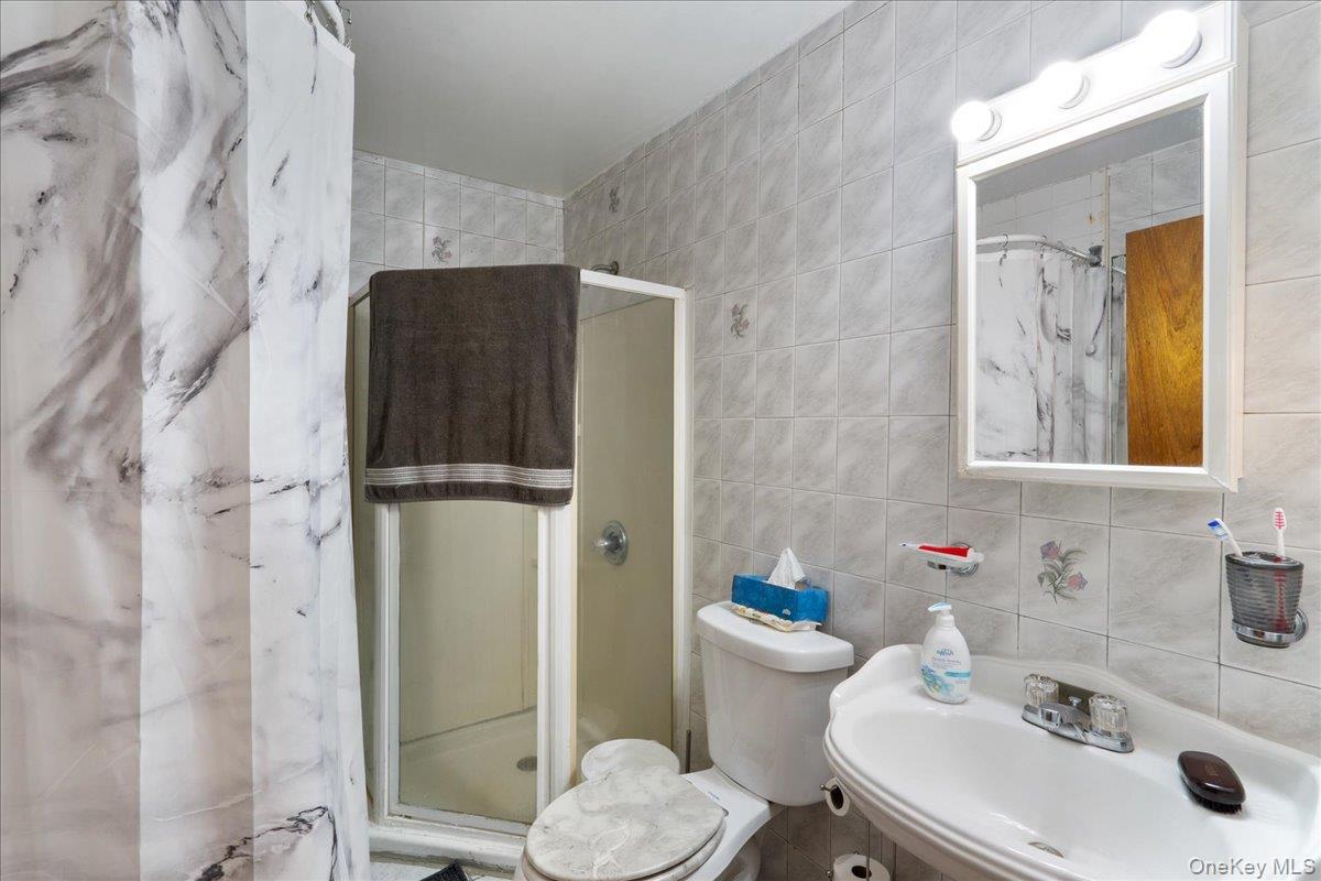 Single Family Evans  Nassau County, NY 11003, MLS-913743-12