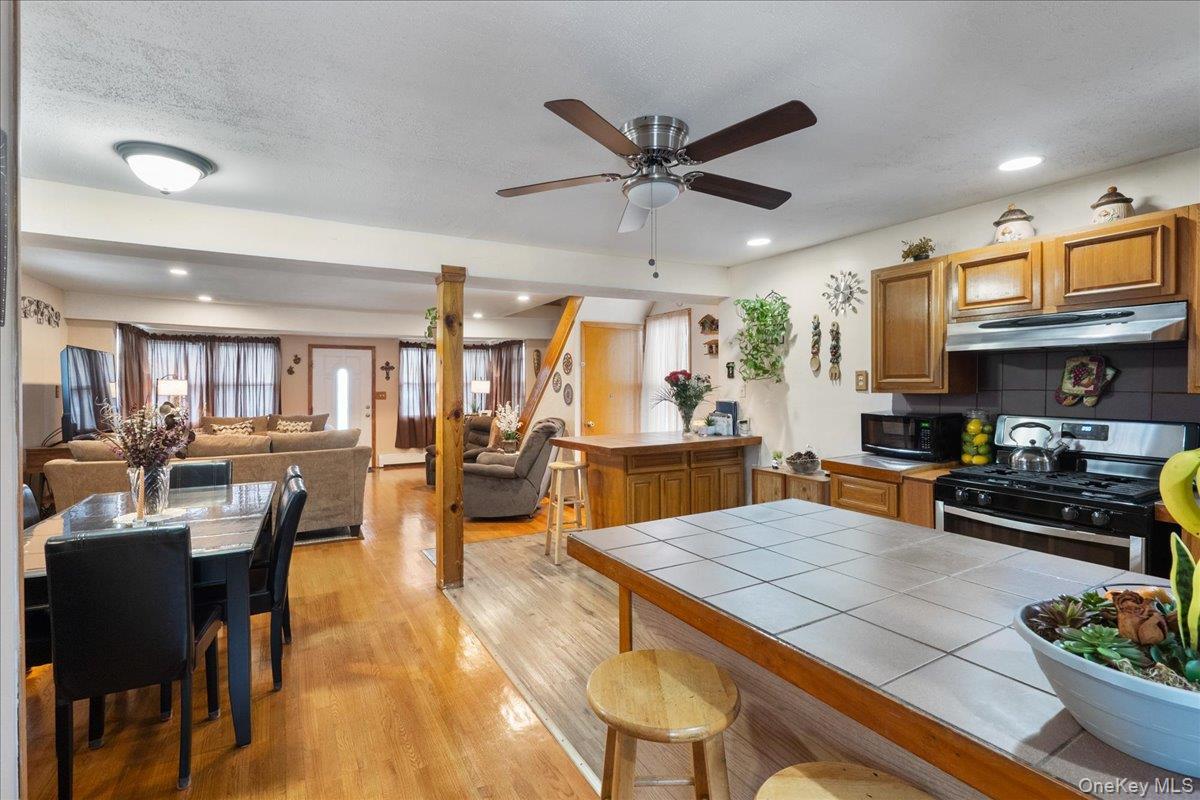 Single Family Evans  Nassau County, NY 11003, MLS-913743-7