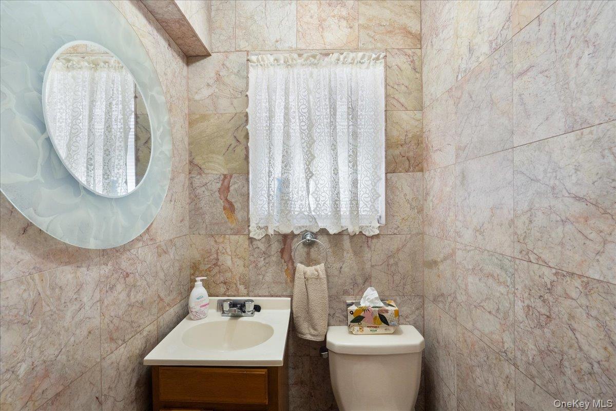 Single Family Evans  Nassau County, NY 11003, MLS-913743-8