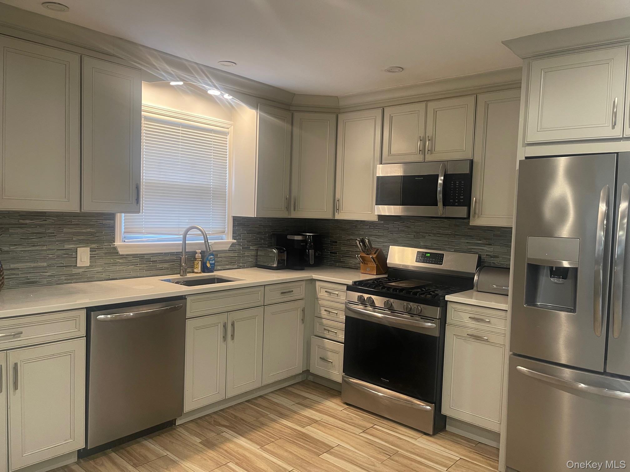 Single Family Chase  Westchester County, NY 10703, MLS-913758-11