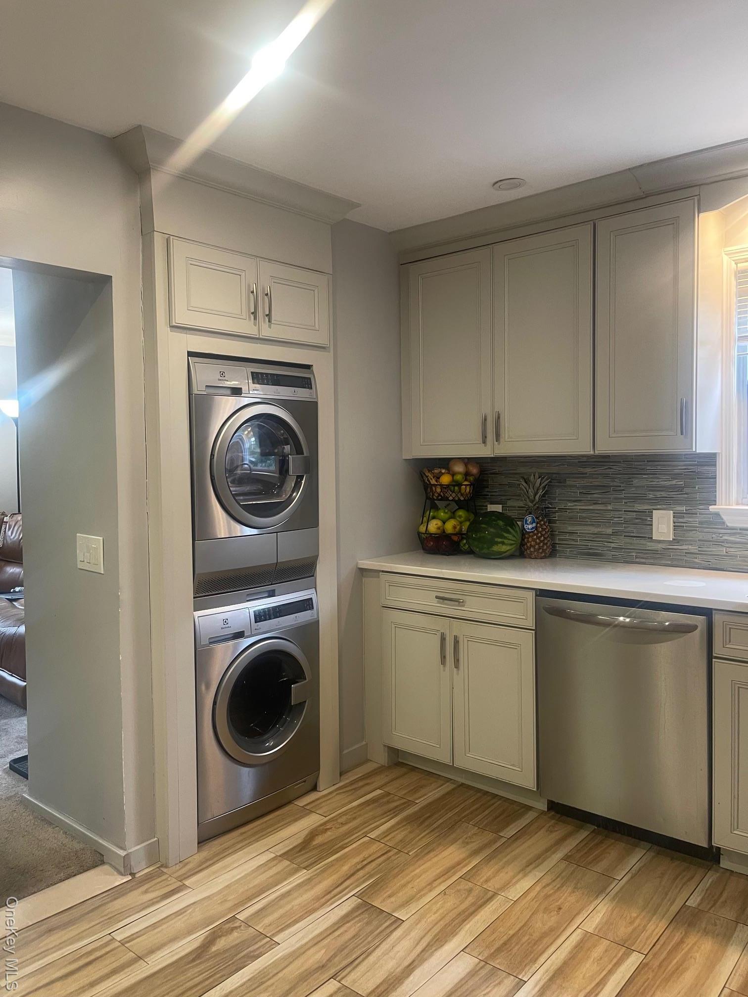 Single Family Chase  Westchester County, NY 10703, MLS-913758-8