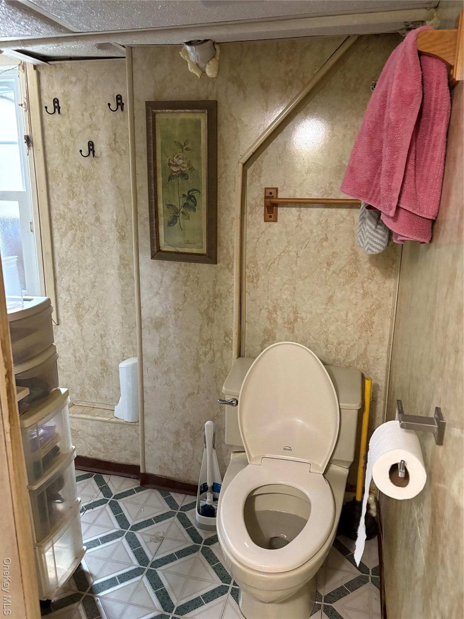 Single Family Kimball Westchester County, NY 10704, MLS-913776-13