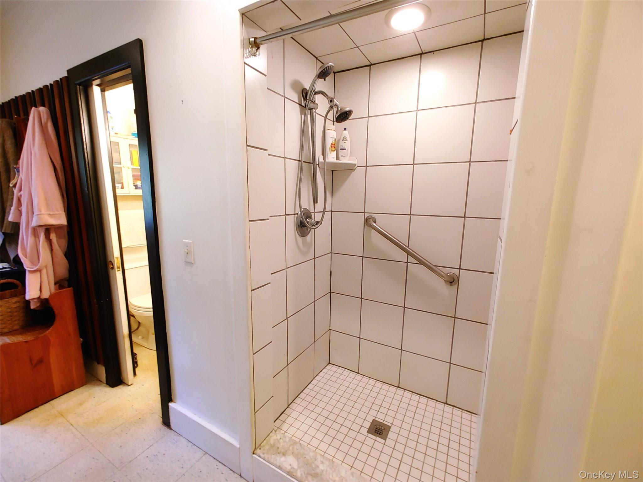 Single Family Old Turnpike  Ulster County, NY 12465, MLS-913801-28