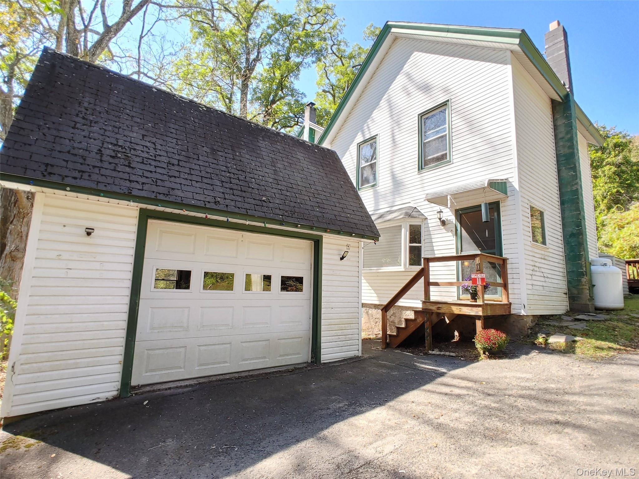 Single Family Old Turnpike  Ulster County, NY 12465, MLS-913801-3