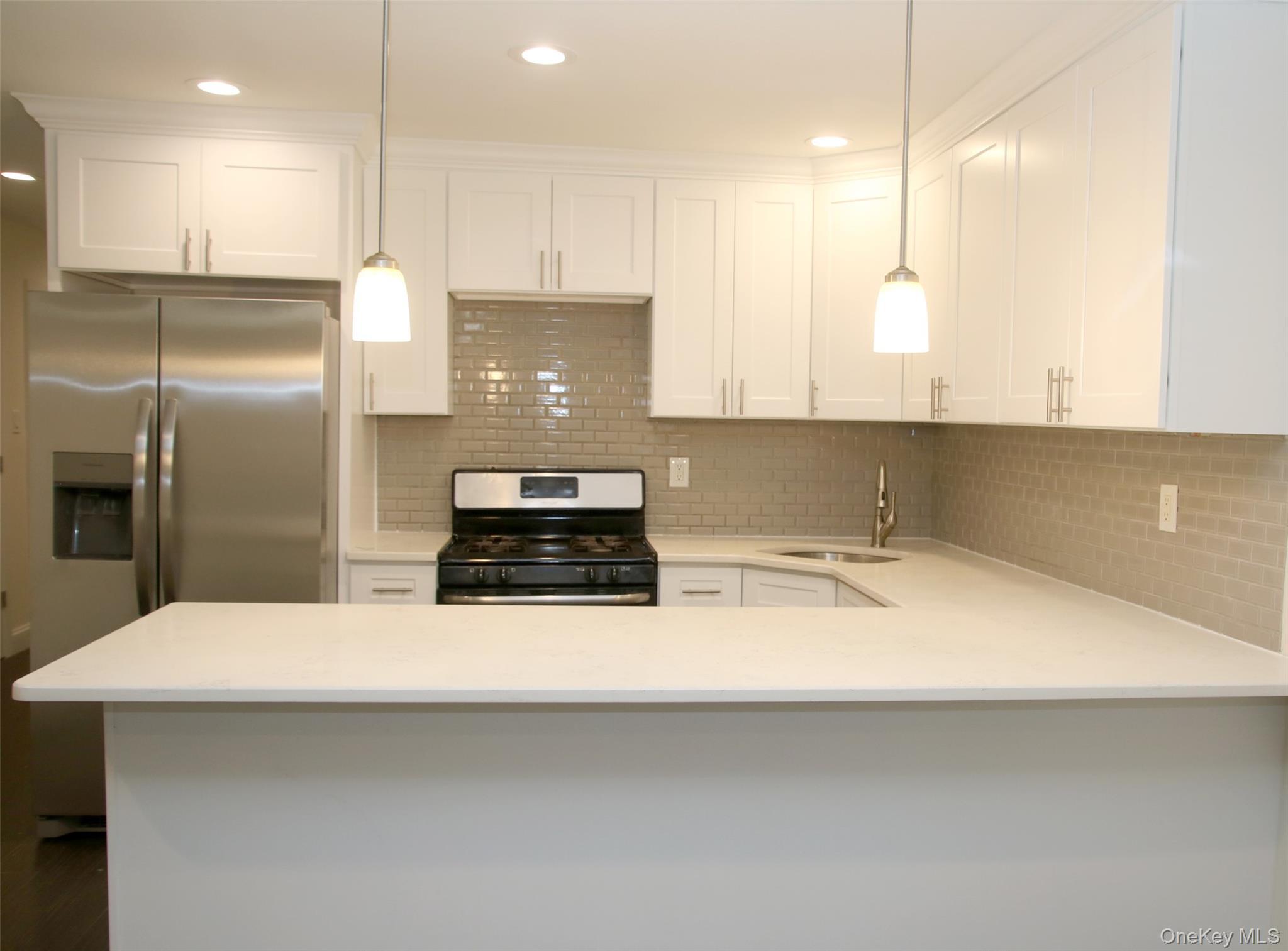 Single Family 177th  Queens, NY 11433, MLS-913811-5