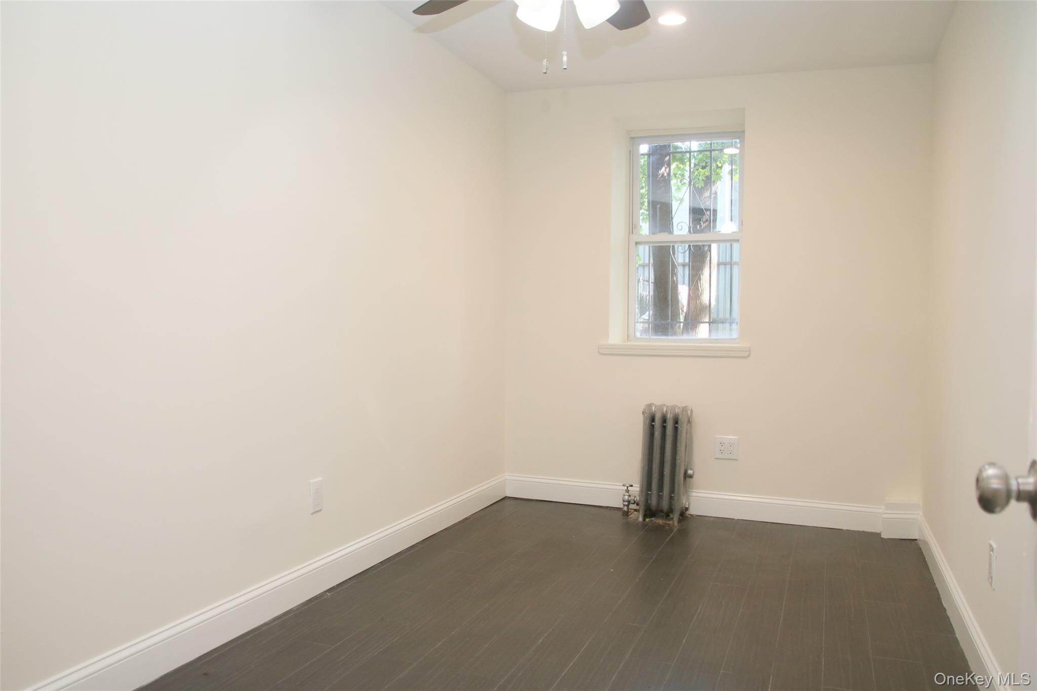 Single Family 177th  Queens, NY 11433, MLS-913811-8